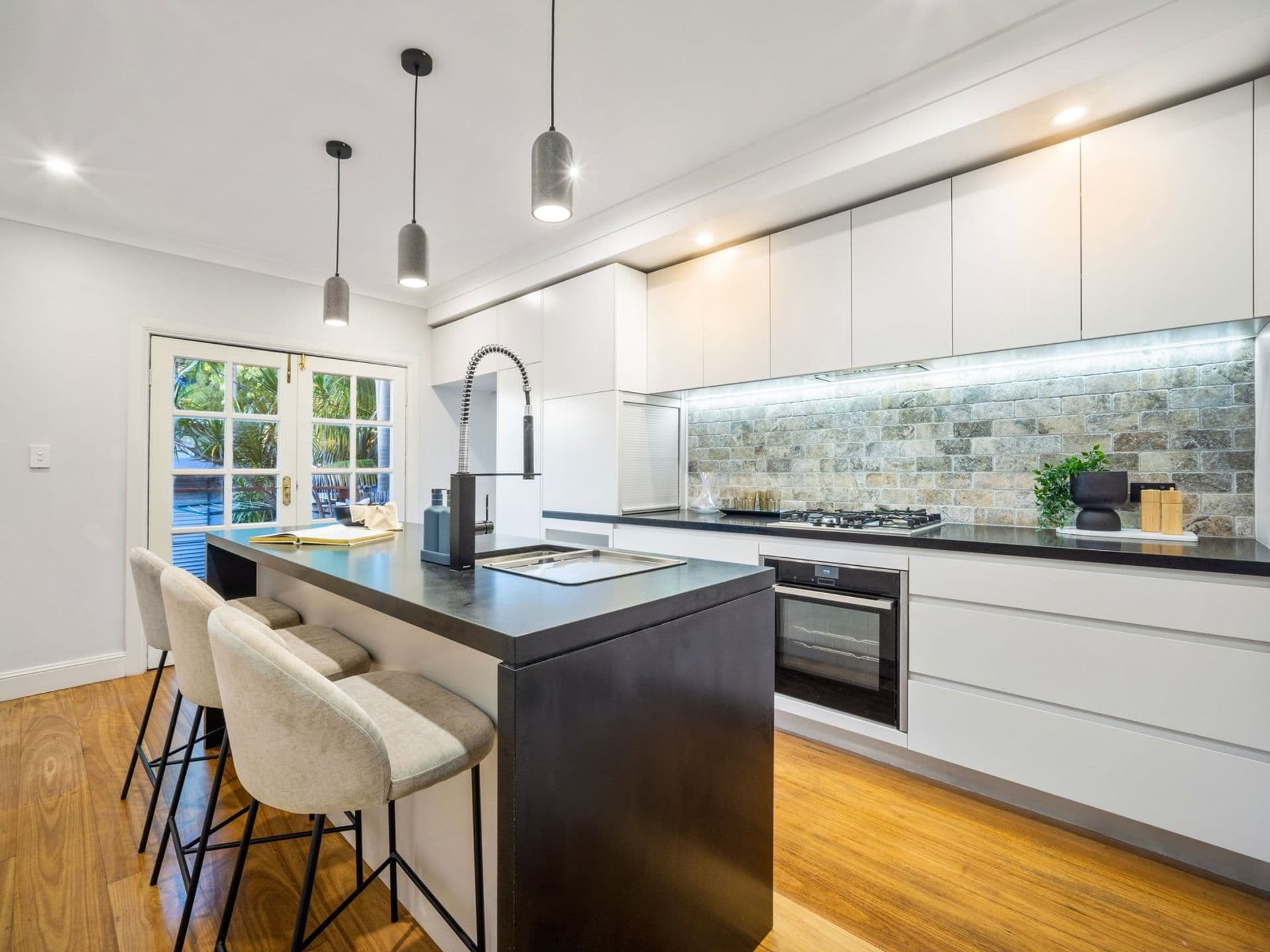 242 Henderson Road, Alexandria, NSW, 2015, Alexandria - Thumbnail 5