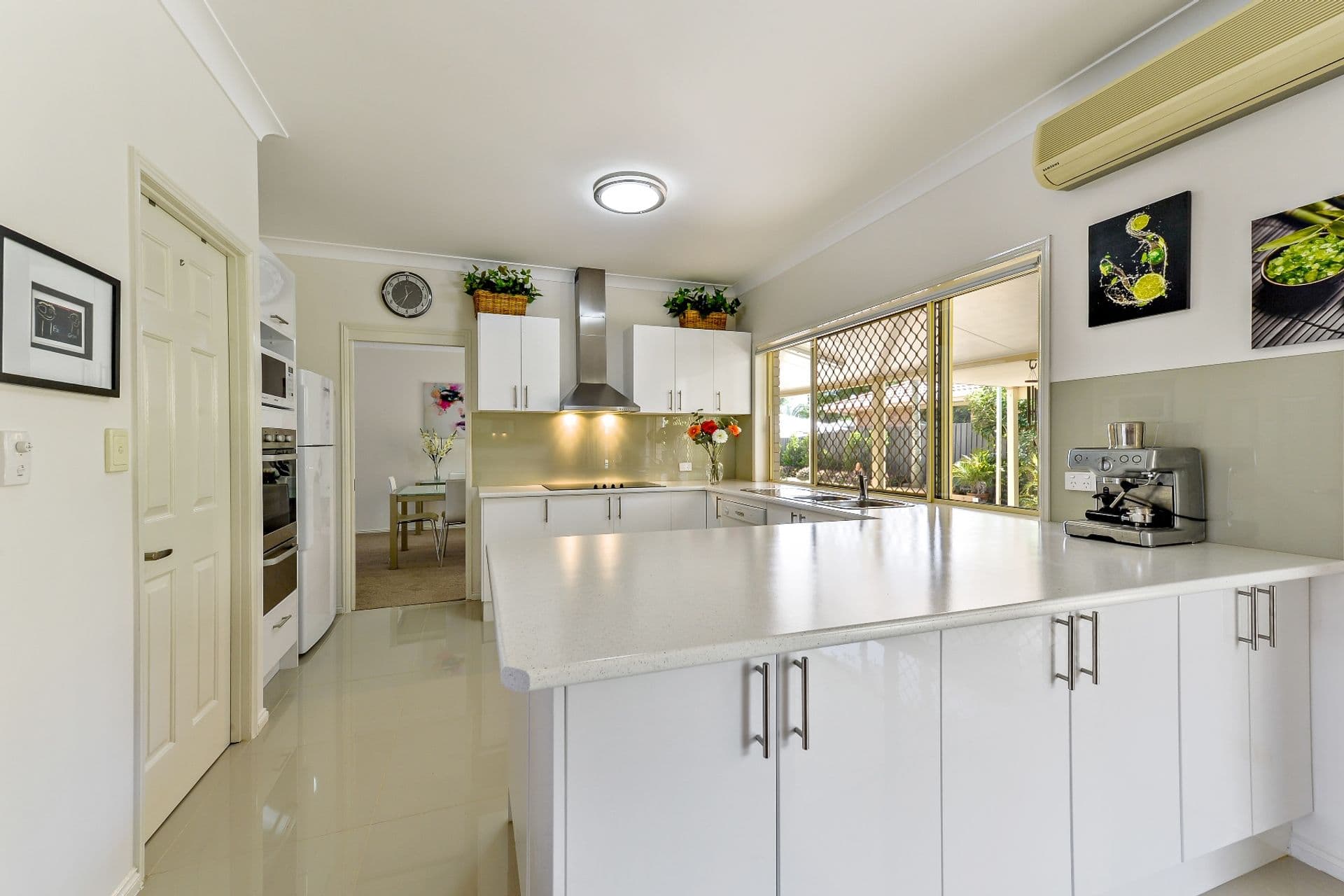 27 Oakmont Street, Rothwell, QLD, 4022, Rothwell - Thumbnail 4