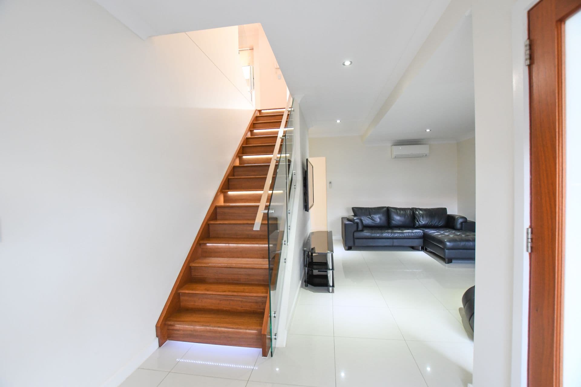 2/396 SCARBOROUGH ROAD, Scarborough, QLD, 4020, Scarborough - Thumbnail 7