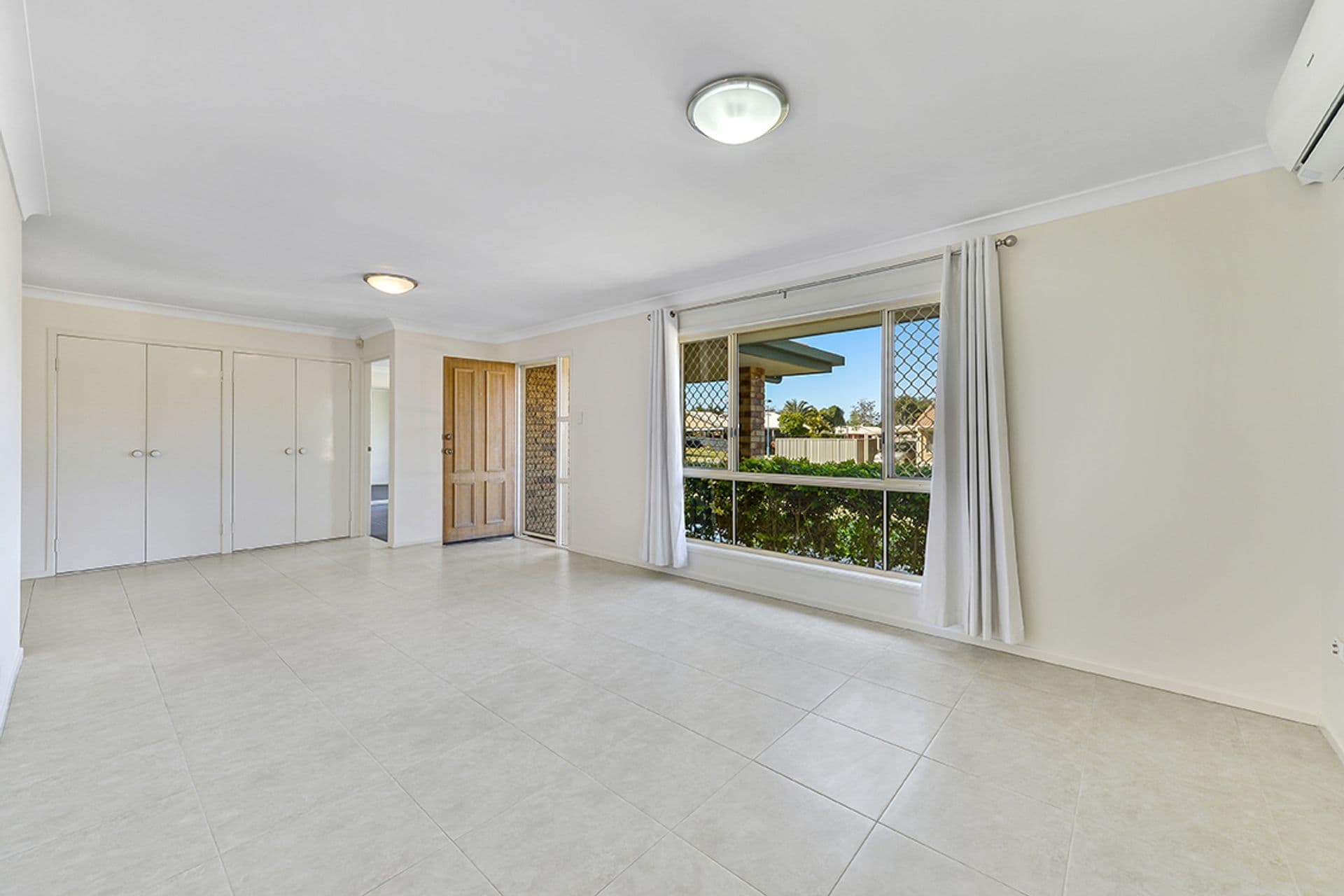 10 Amcord Place, Rothwell, QLD, 4022, Rothwell - Thumbnail 2