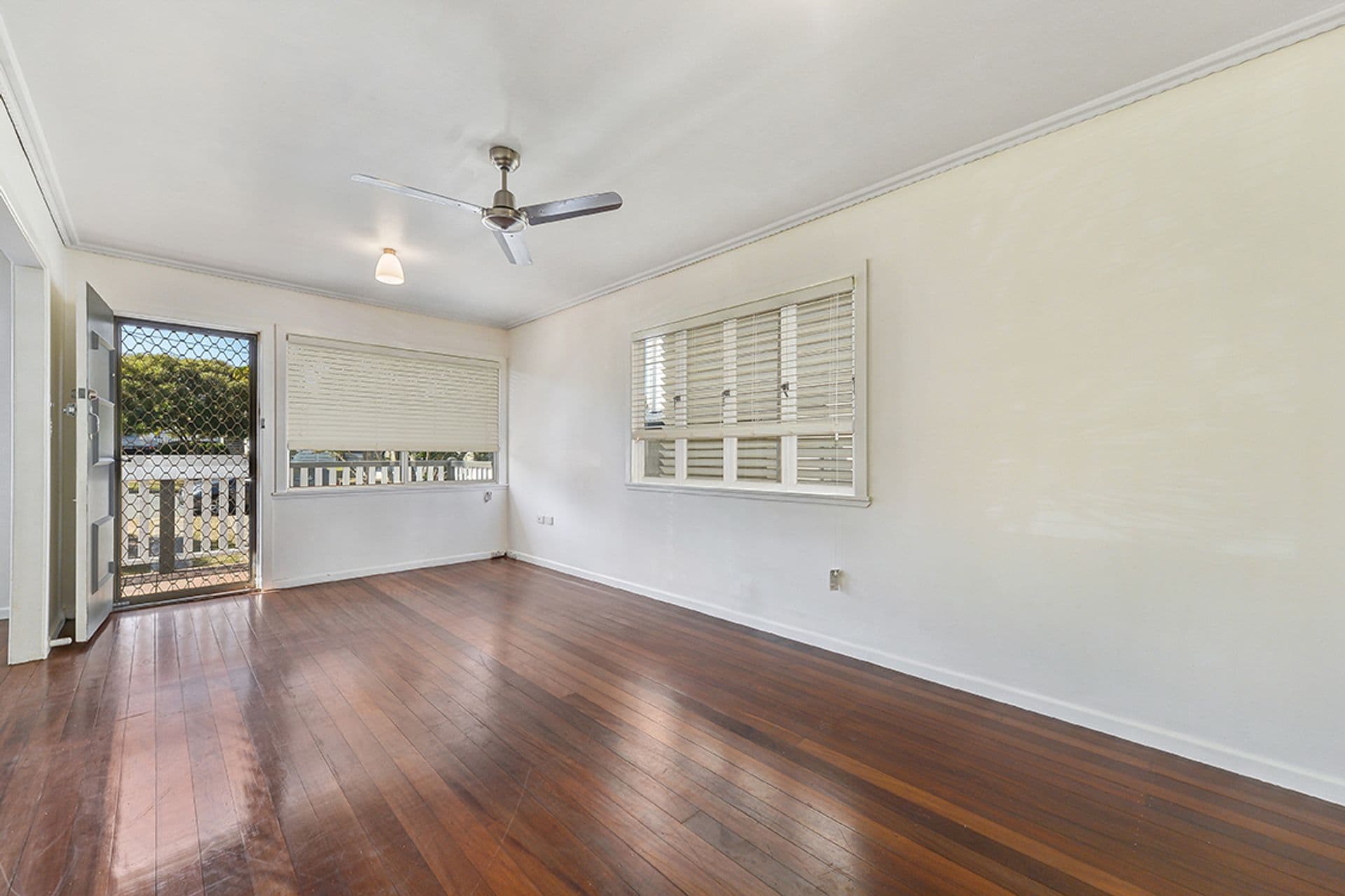 43 Hale Street, Margate, QLD, 4019, Margate - Thumbnail 3