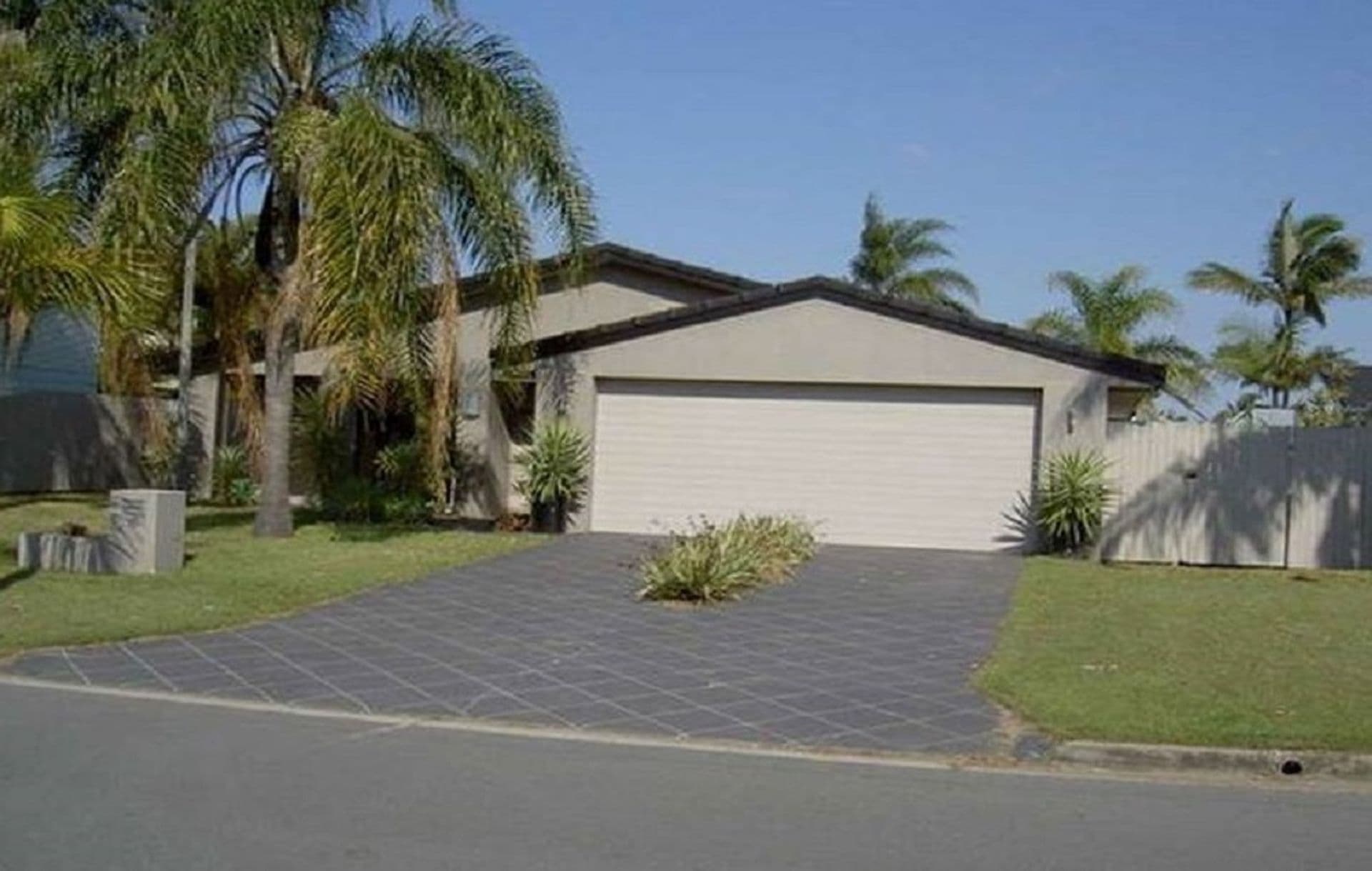 16 AUSTRALIA  COURT, Newport, QLD, 4020, Newport - Image 1