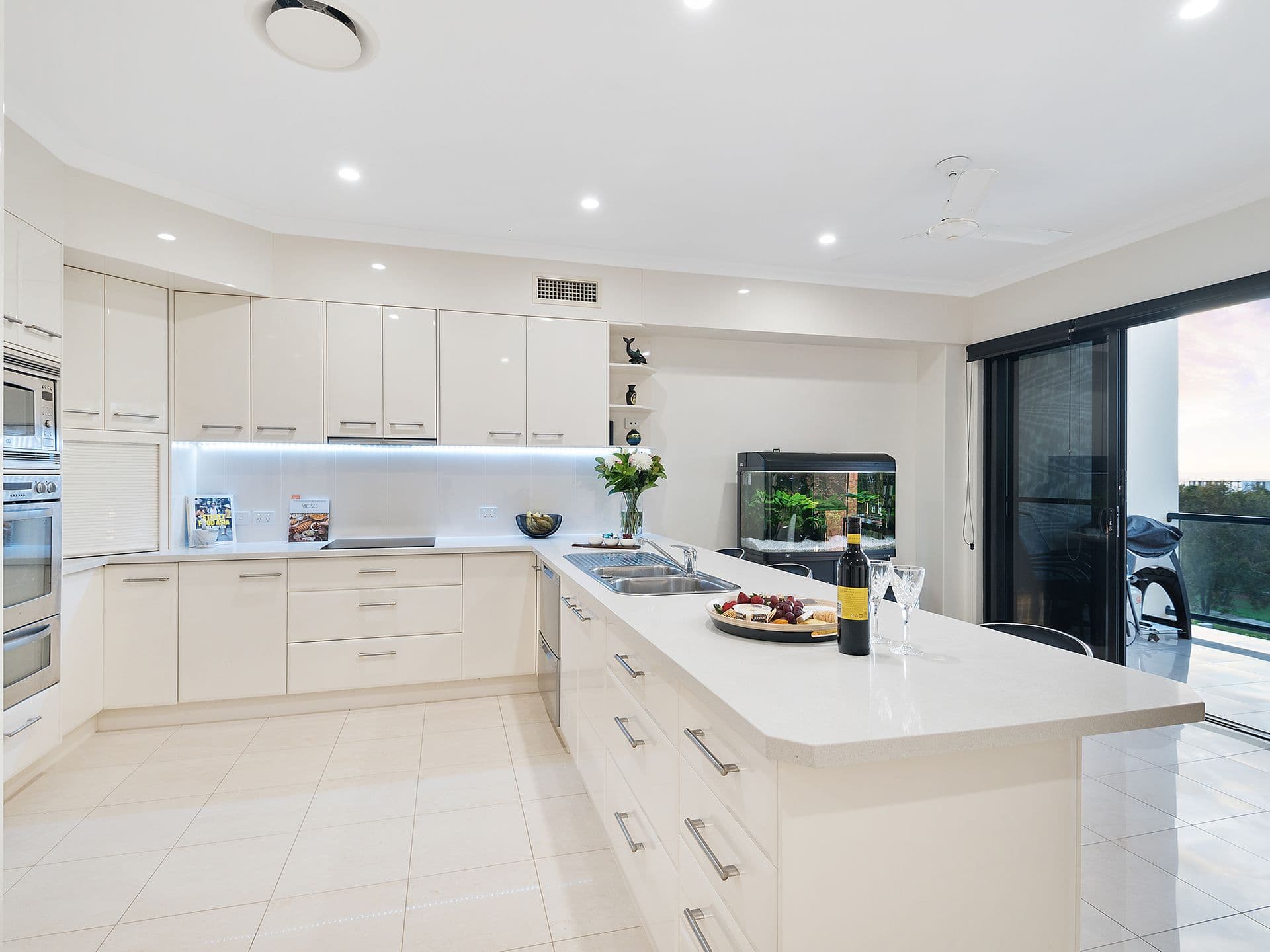 99-101 Landsborough Ave, Scarborough, QLD, 4020, Scarborough - Thumbnail 5