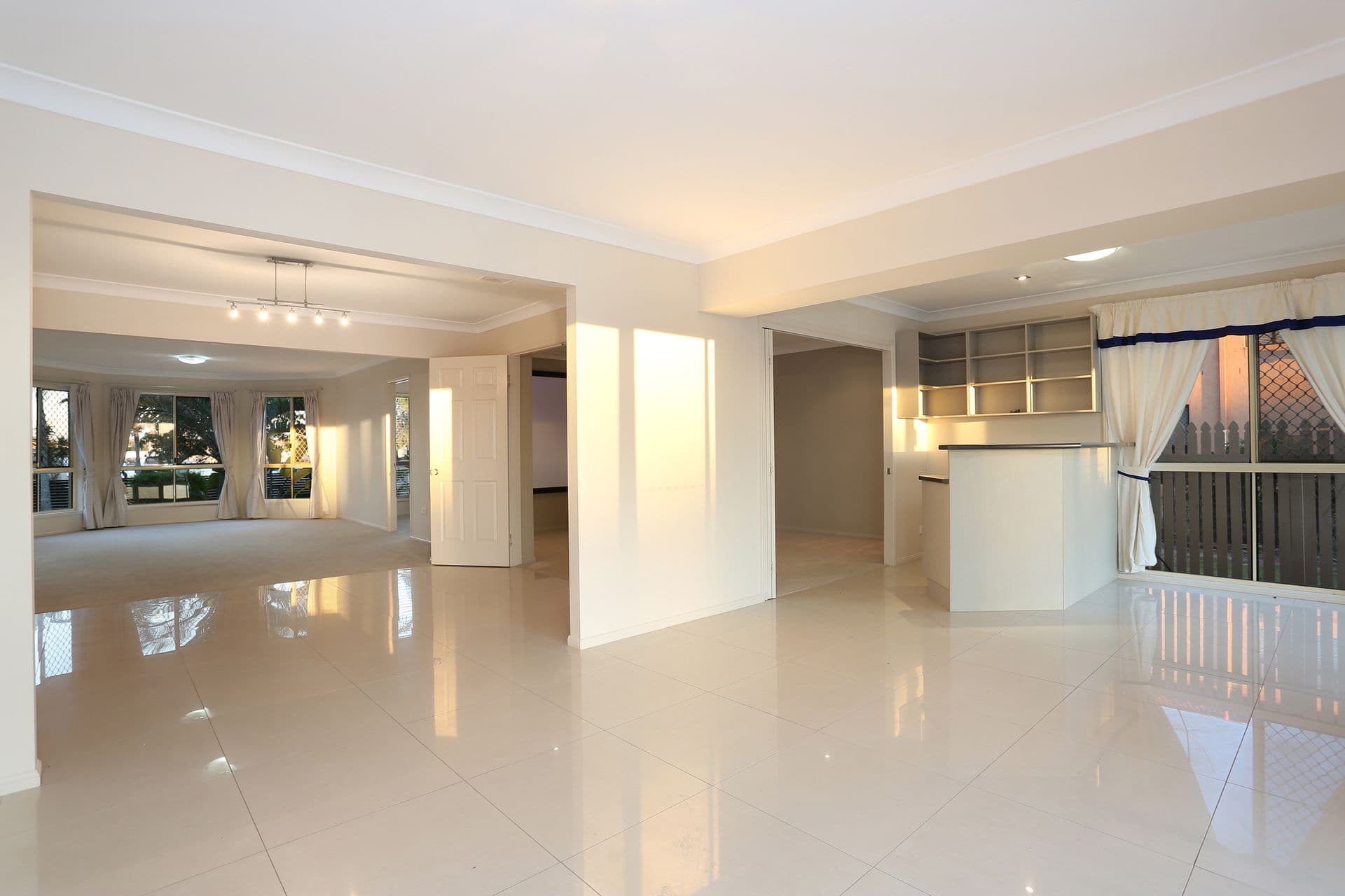17 Constance Court, Newport, QLD, 4020, Newport - Thumbnail 4