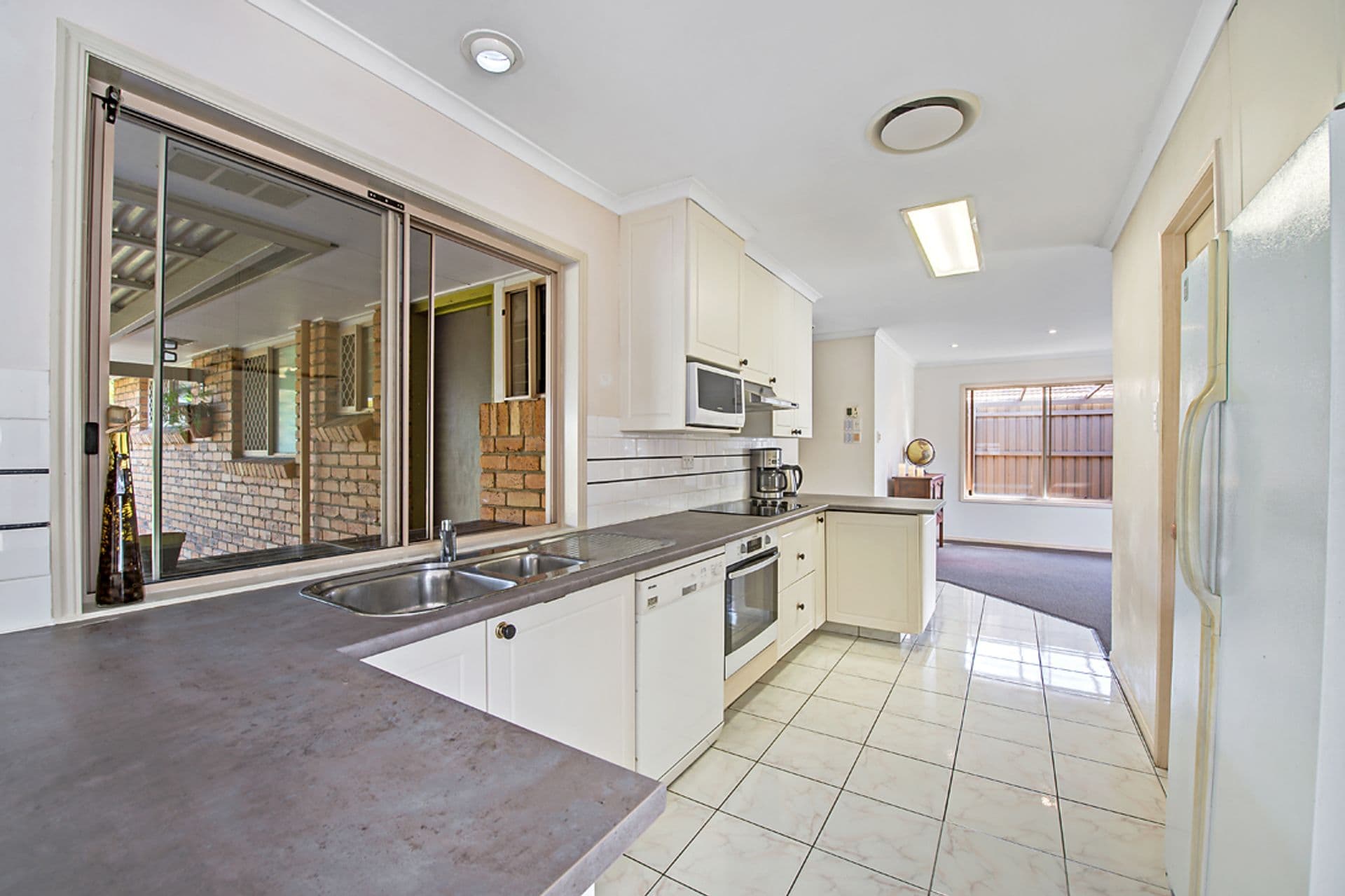 28 Morris Road, Kippa-ring, QLD, 4021, Kippa-Ring - Thumbnail 4