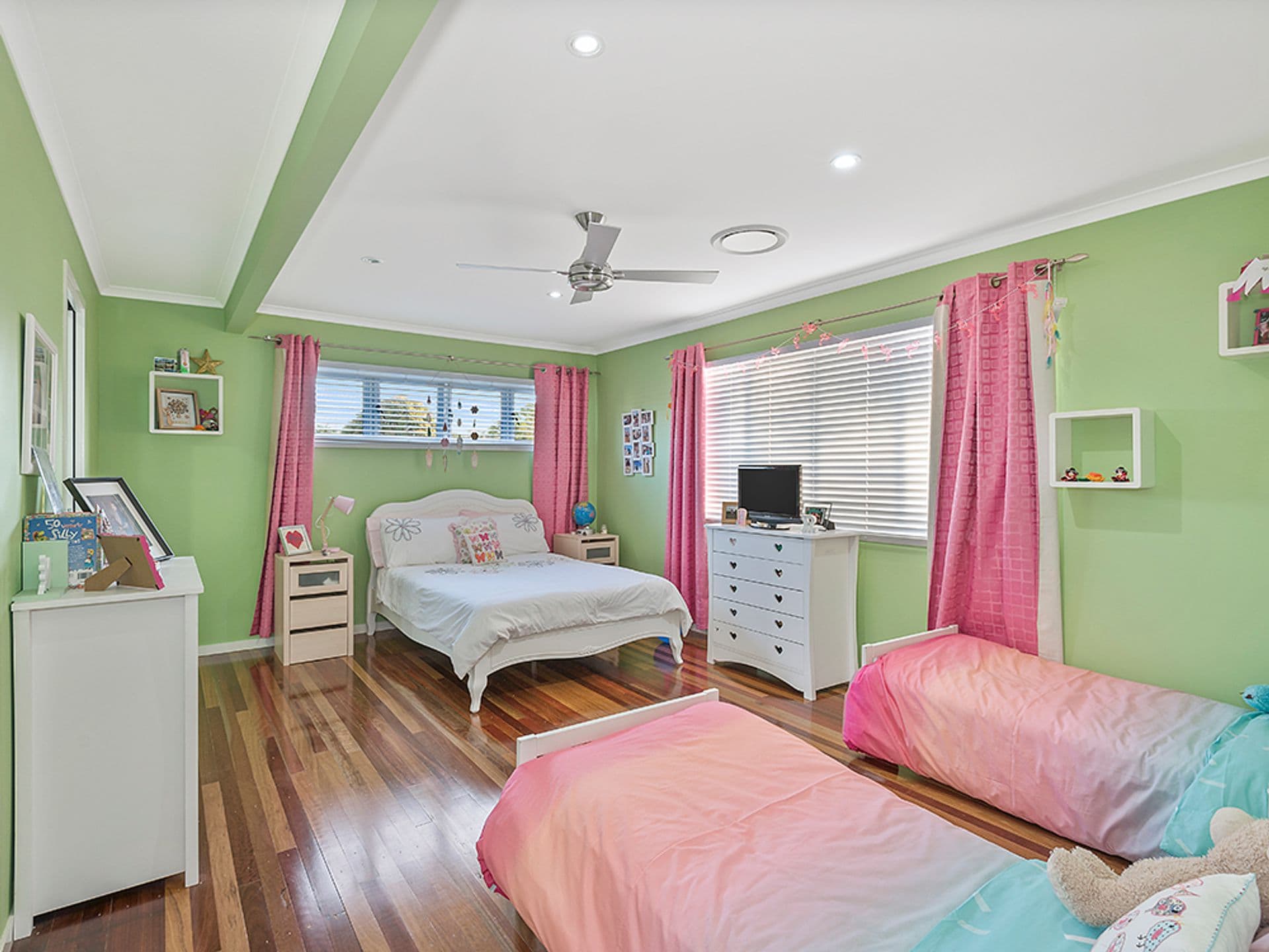 31 Seaville Avenue, Scarborough, QLD, 4020, Scarborough - Thumbnail 7
