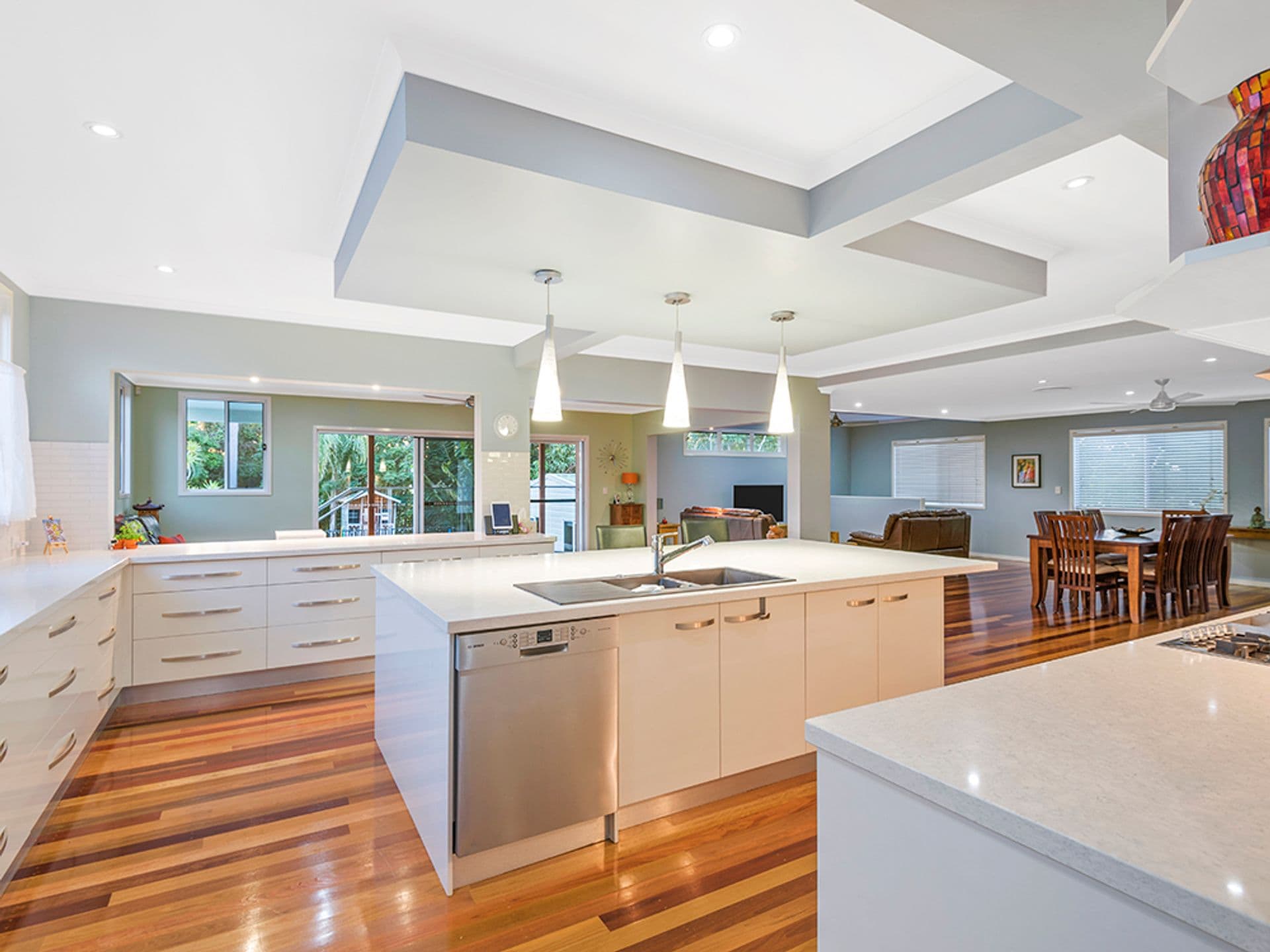 31 Seaville Avenue, Scarborough, QLD, 4020, Scarborough - Thumbnail 2