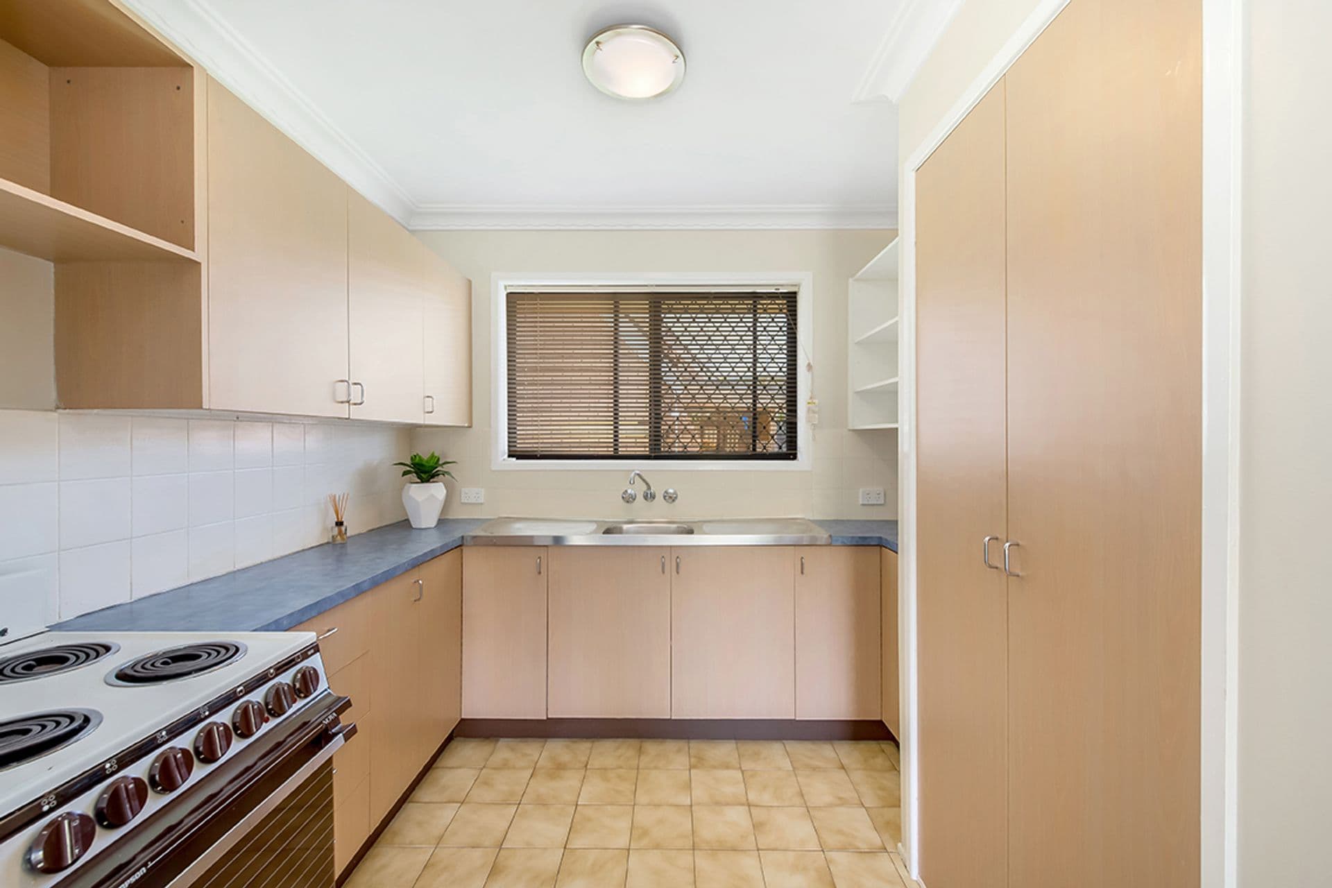 2/21 Steven Street, Redcliffe, QLD, 4020, Redcliffe - Thumbnail 3