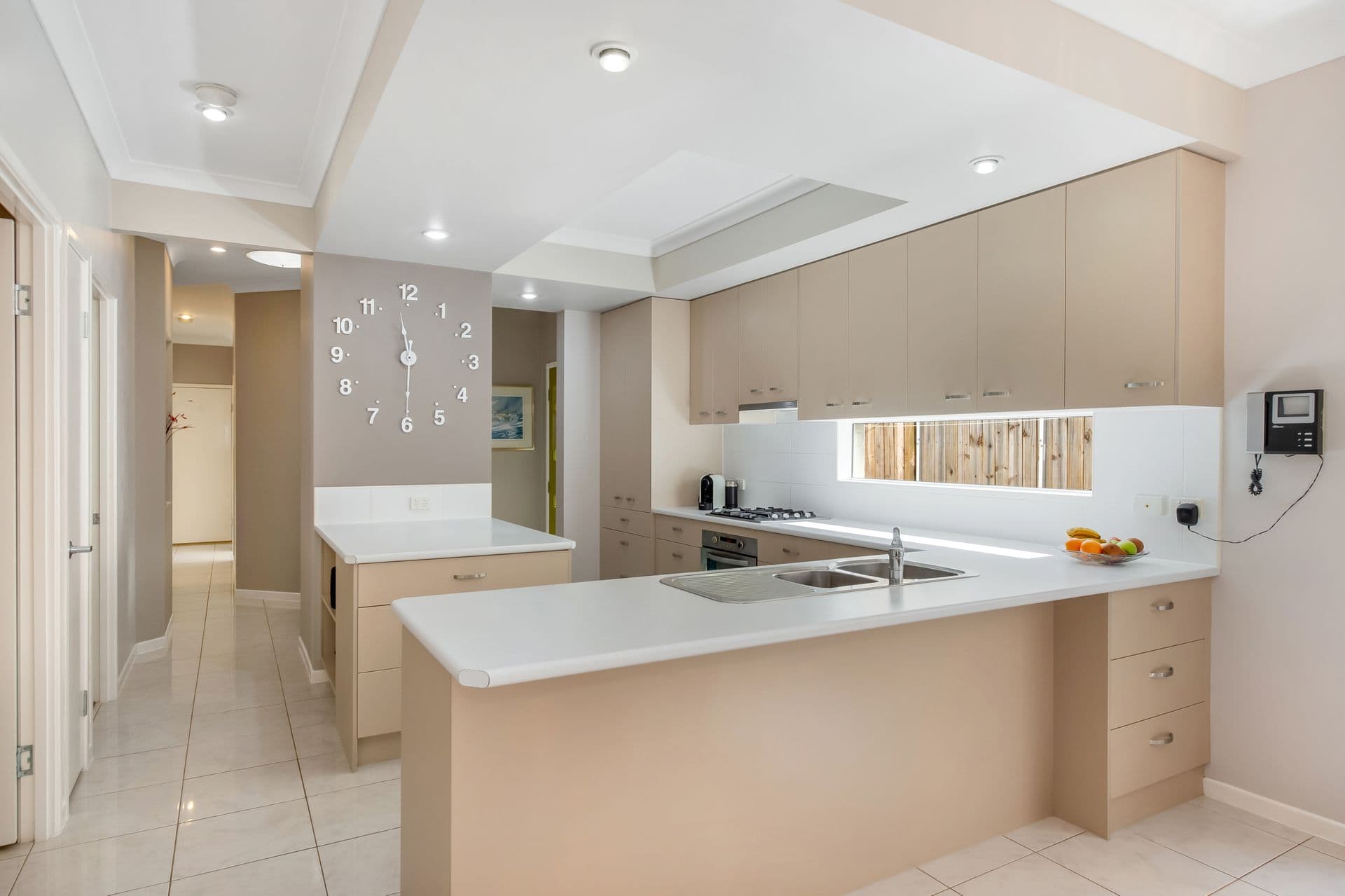 588a Oxley Ave, Scarborough, QLD, 4020, Scarborough - Thumbnail 3