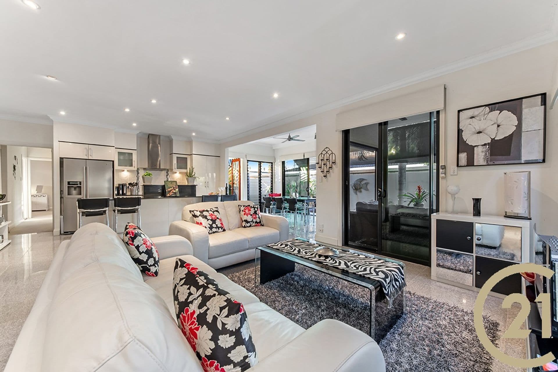 21 Third Ave, Scarborough, QLD, 4020, Scarborough - Thumbnail 3