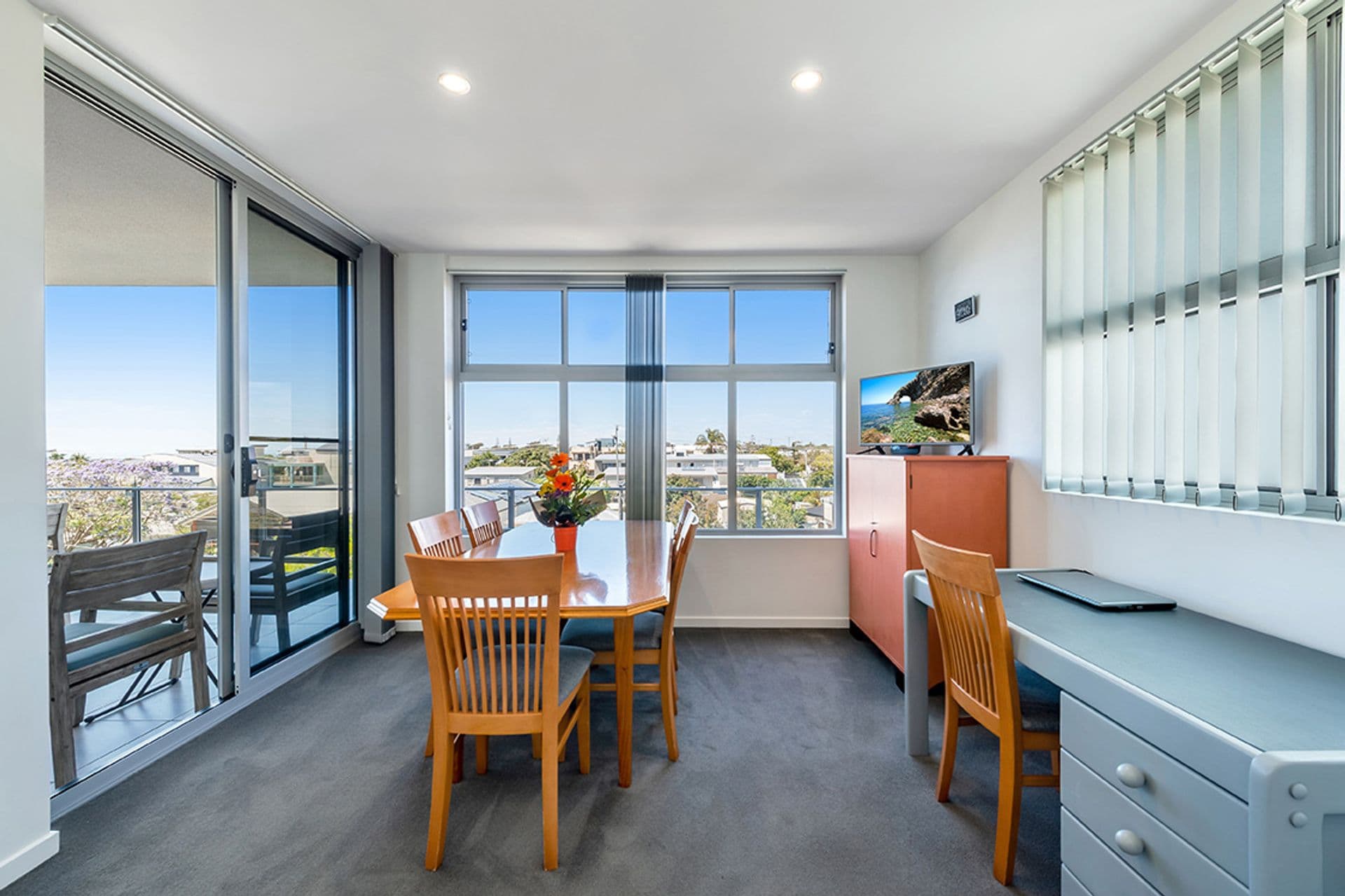 401/4 Anderson Street, Scarborough, QLD, 4020, Scarborough - Thumbnail 6