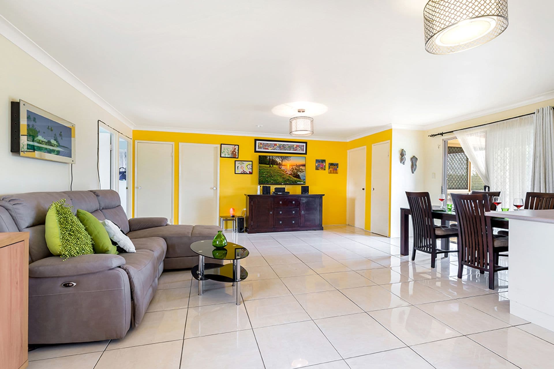 14 St Martin Court, Deception Bay, QLD, 4508, Deception Bay - Thumbnail 2