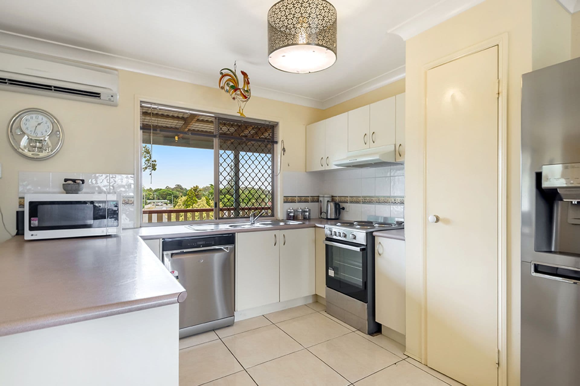 14 St Martin Court, Deception Bay, QLD, 4508, Deception Bay - Thumbnail 3