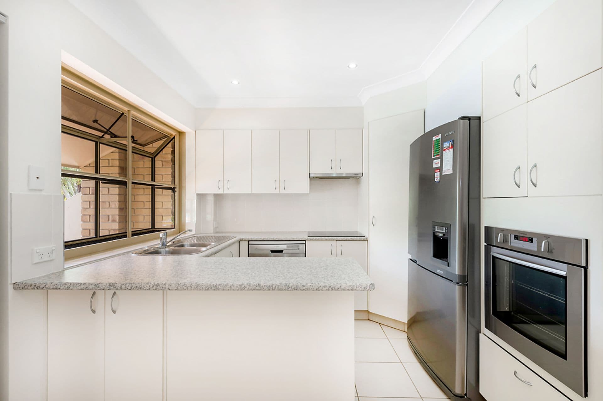 4/20 Meredith Street, Redcliffe, QLD, 4020, Redcliffe - Thumbnail 4