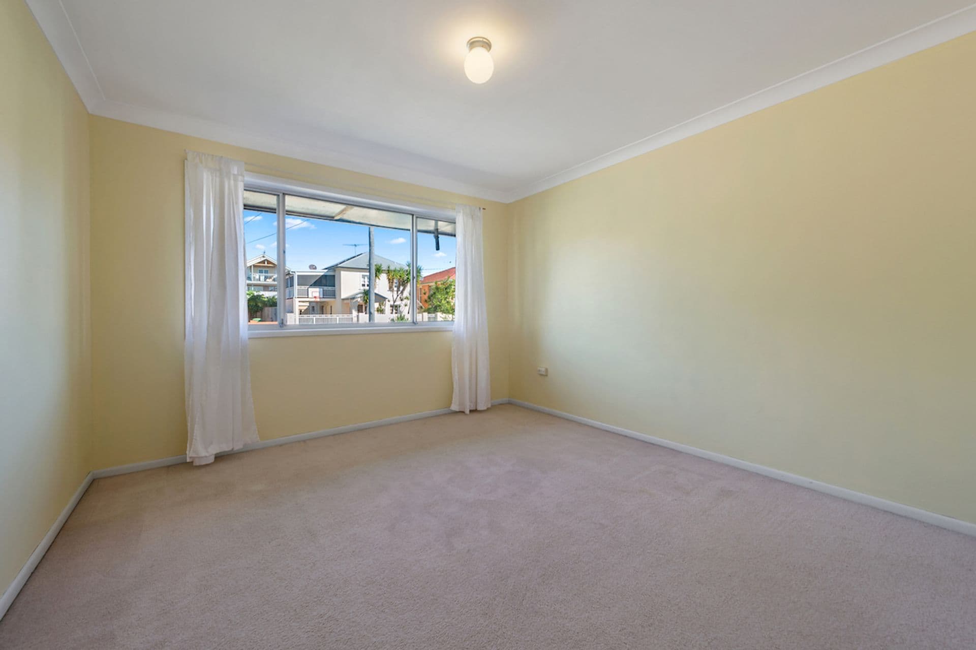 16 McCulloch Avenue, Margate, QLD, 4019, Margate - Thumbnail 7