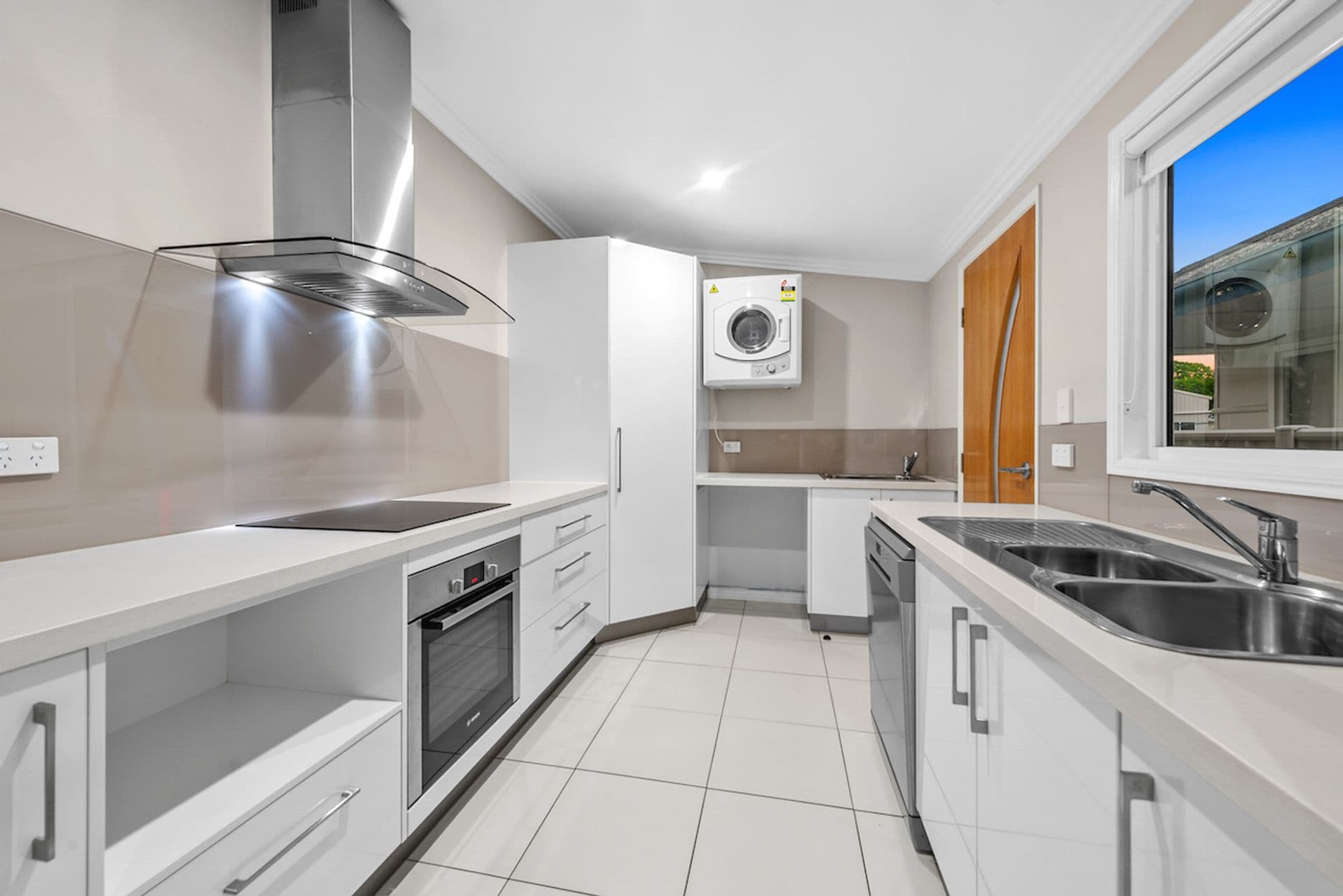 31 Thurecht Parade, Scarborough, QLD, 4020, Scarborough - Thumbnail 6