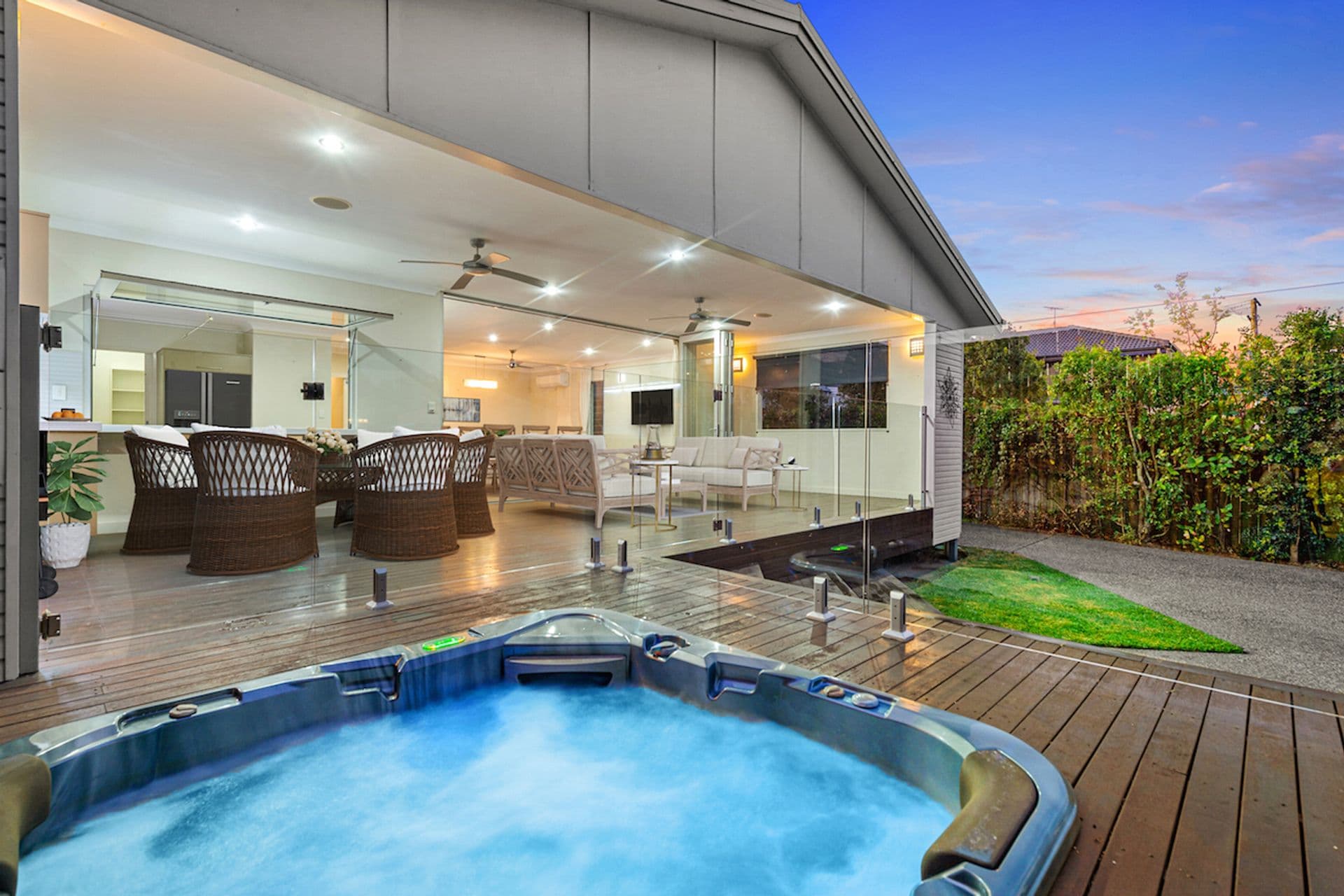 392 Scarborough Road, Scarborough, QLD, 4020, Scarborough - Thumbnail 6