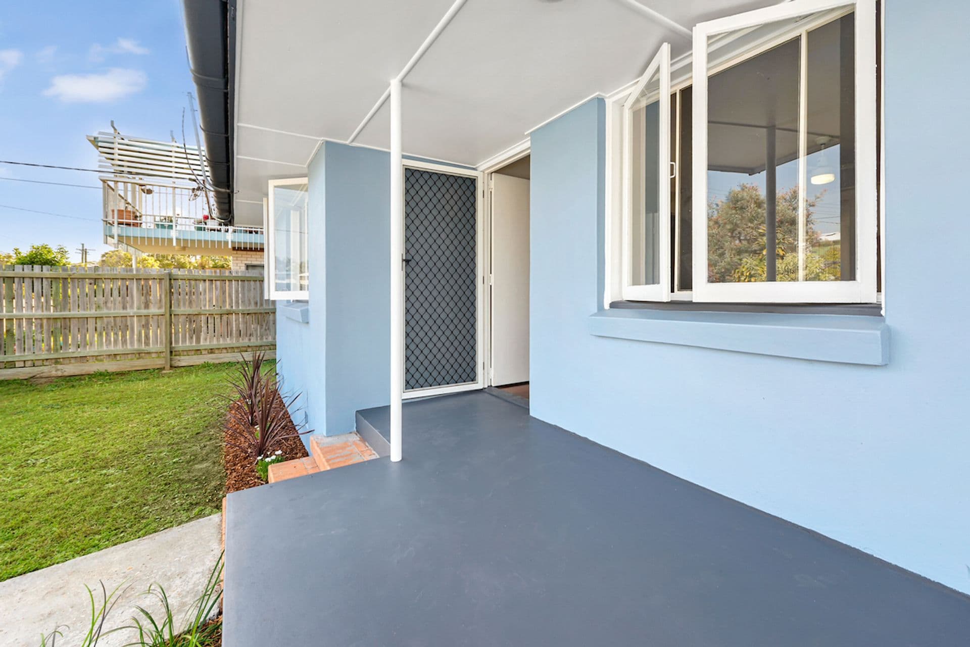 11 Belvedere Street, Clontarf, QLD, 4019, Clontarf - Thumbnail 2
