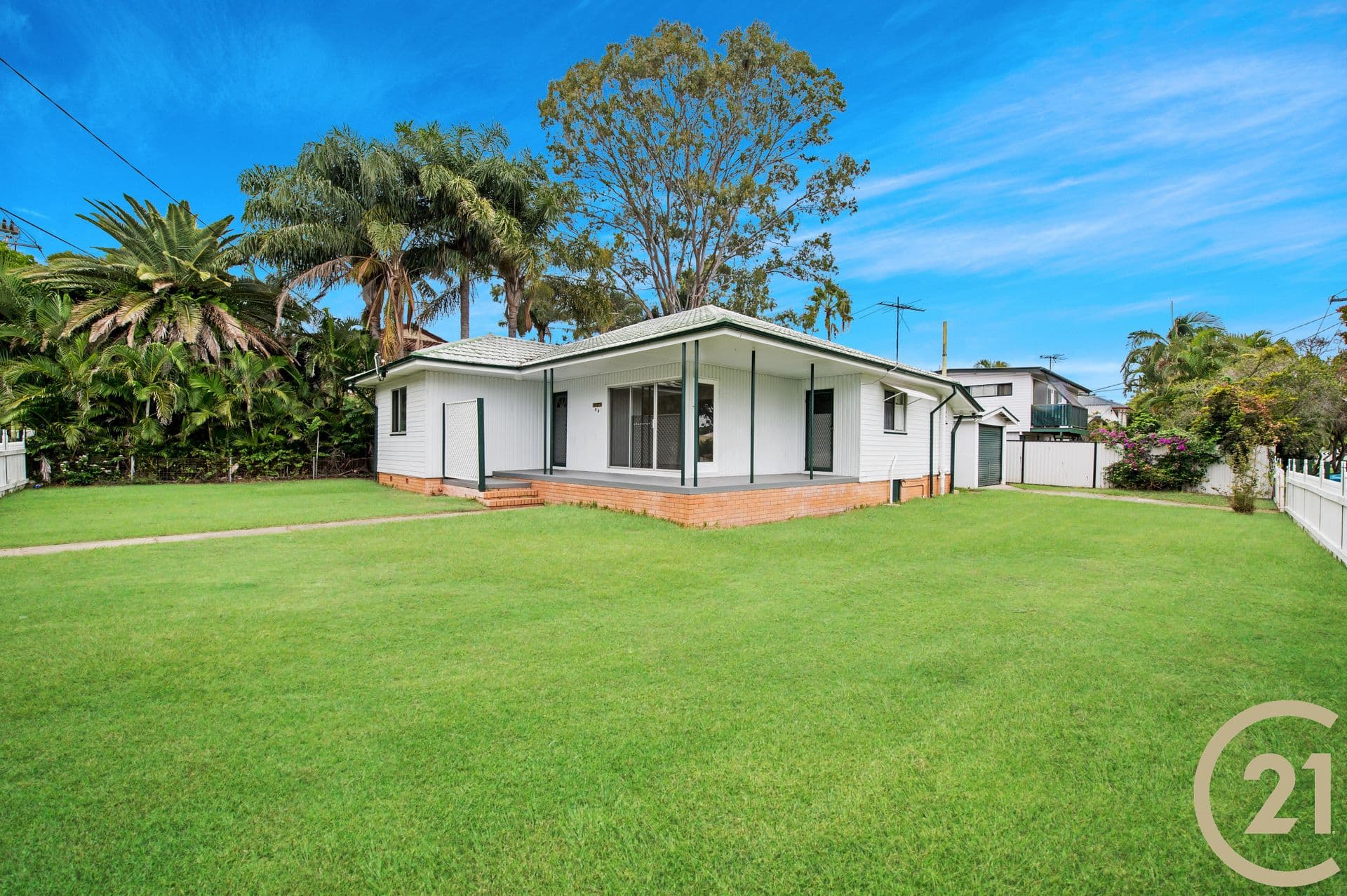 67 Griffith Road, Scarborough, QLD, 4020, Scarborough - Thumbnail 2