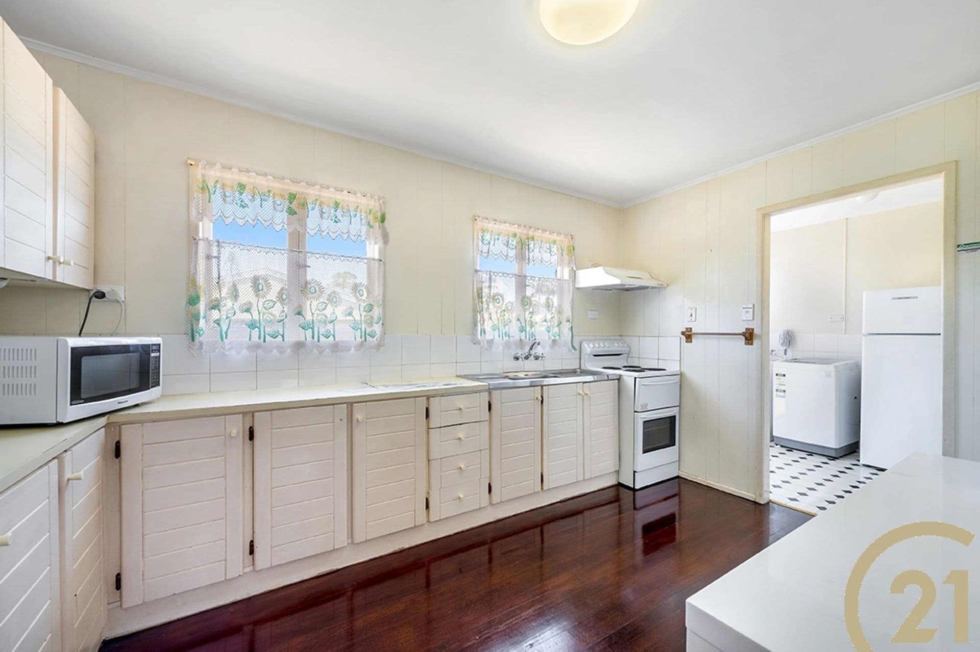18 Kurumba Street, Kippa-ring, QLD, 4021, Kippa-Ring - Thumbnail 2