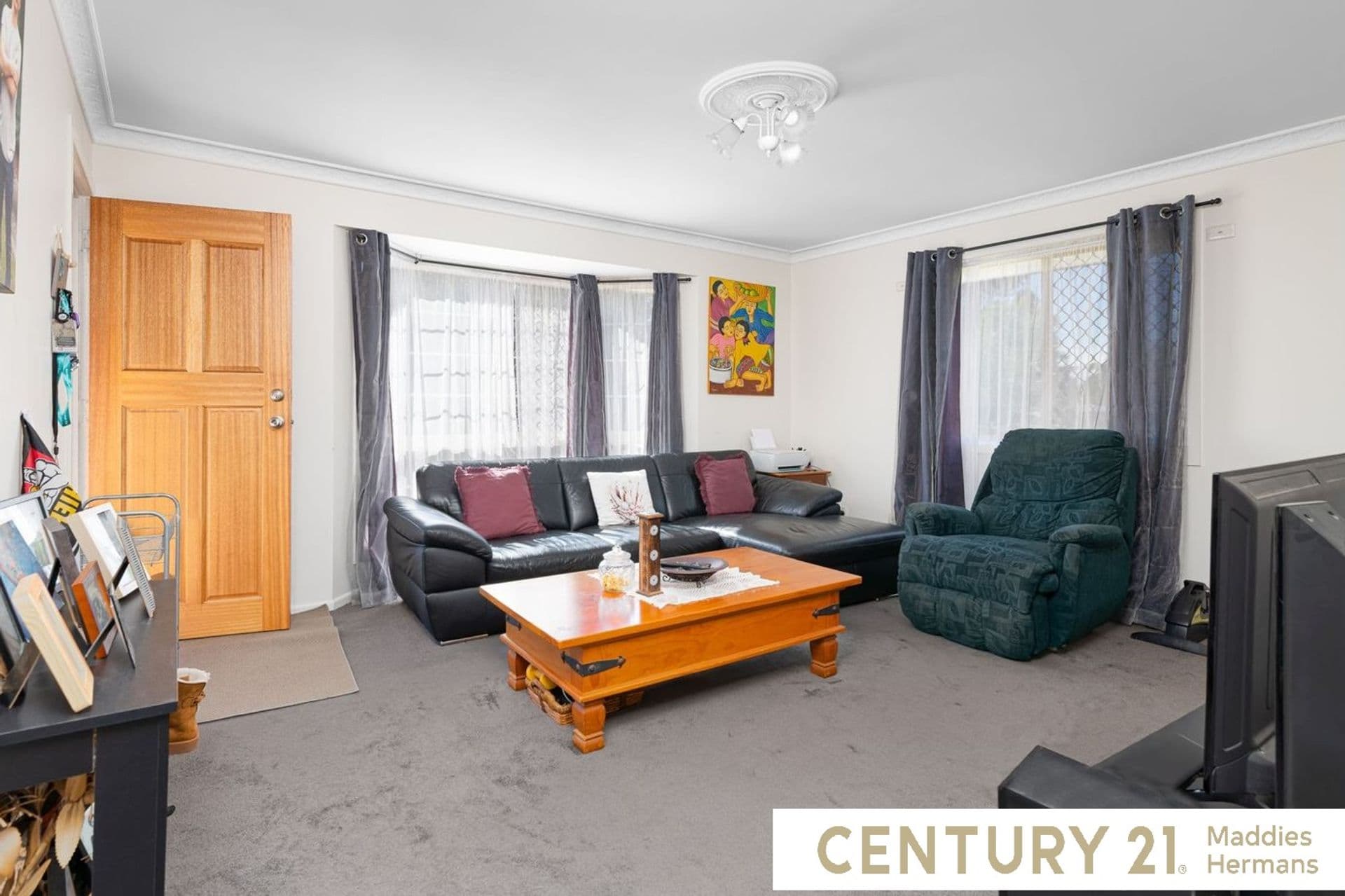 15 Crestbrook Drive, Morayfield, QLD, 4506, Morayfield - Thumbnail 2