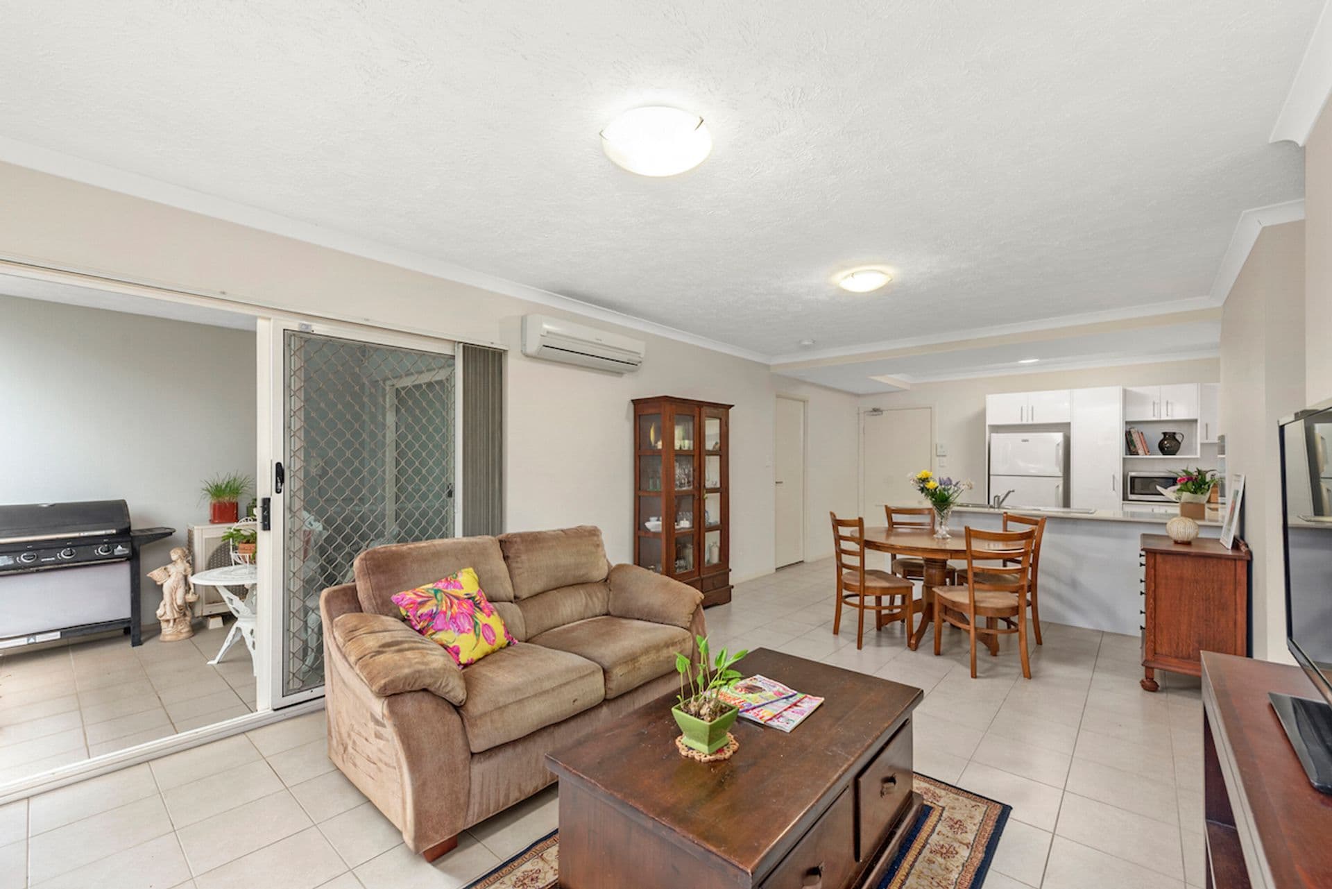 2/8 Bunton Street, Scarborough, QLD, 4020, Scarborough - Thumbnail 4