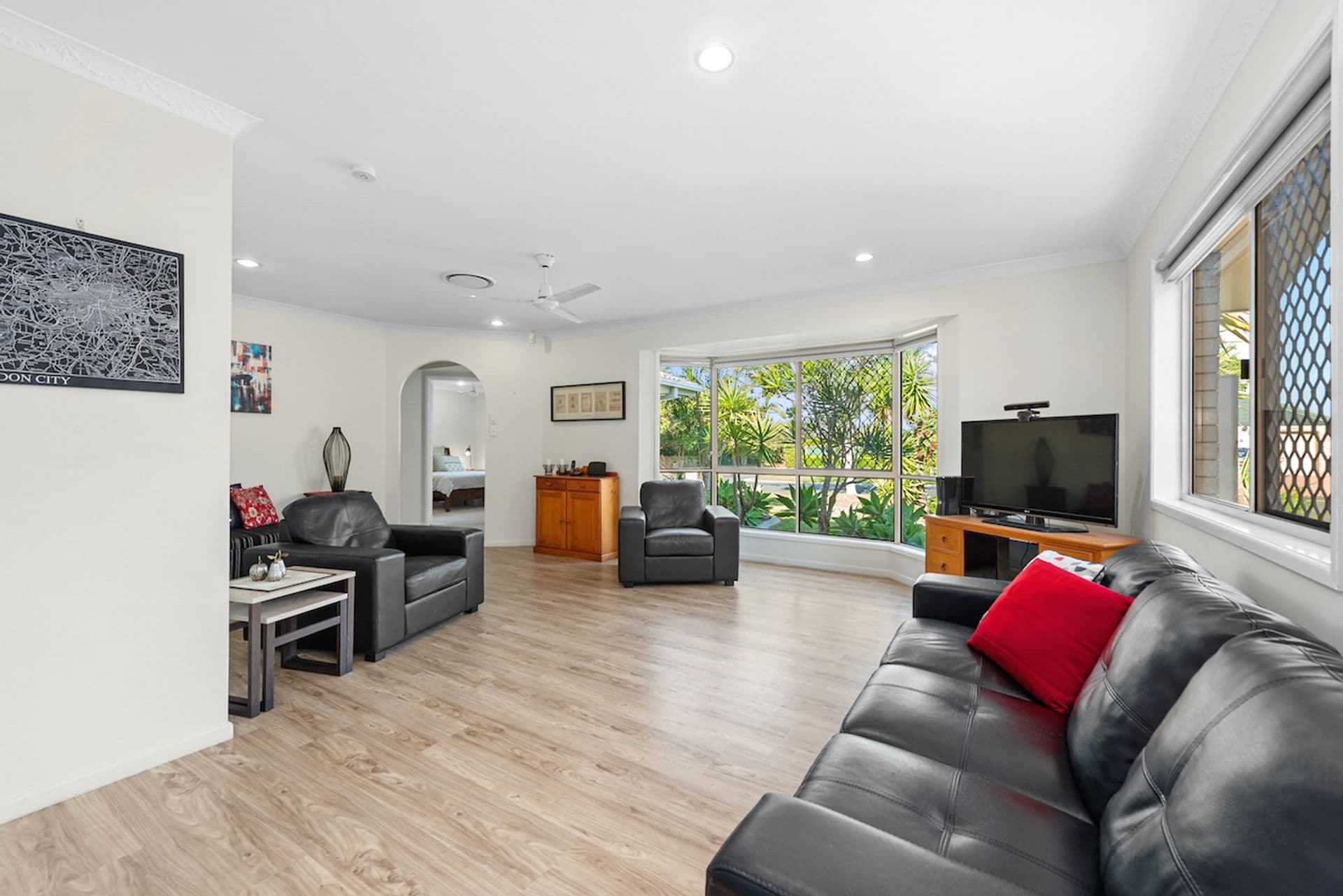 2 Binnacle Street, Deception Bay, QLD, 4508, Deception Bay - Thumbnail 2