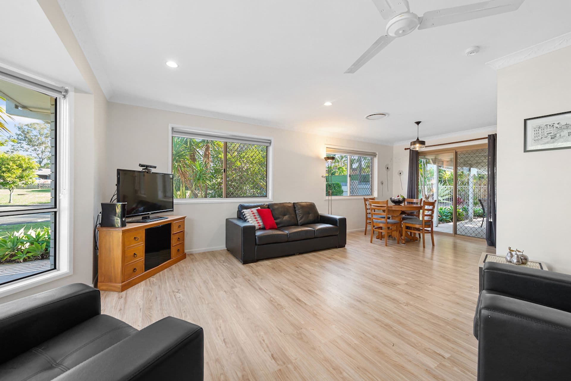 2 Binnacle Street, Deception Bay, QLD, 4508, Deception Bay - Thumbnail 4