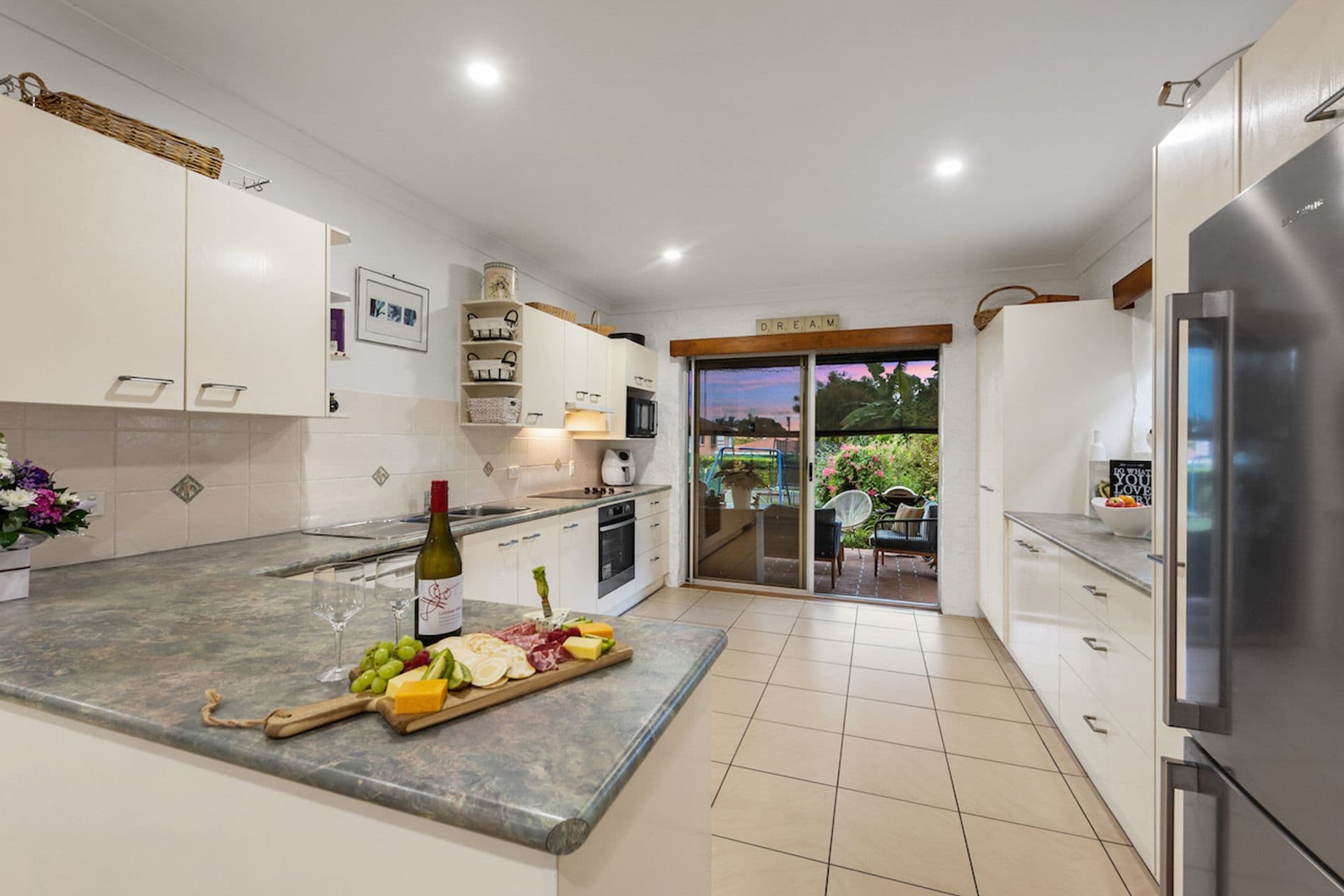 28 Williams Street, Redcliffe, QLD, 4020, Redcliffe - Thumbnail 3
