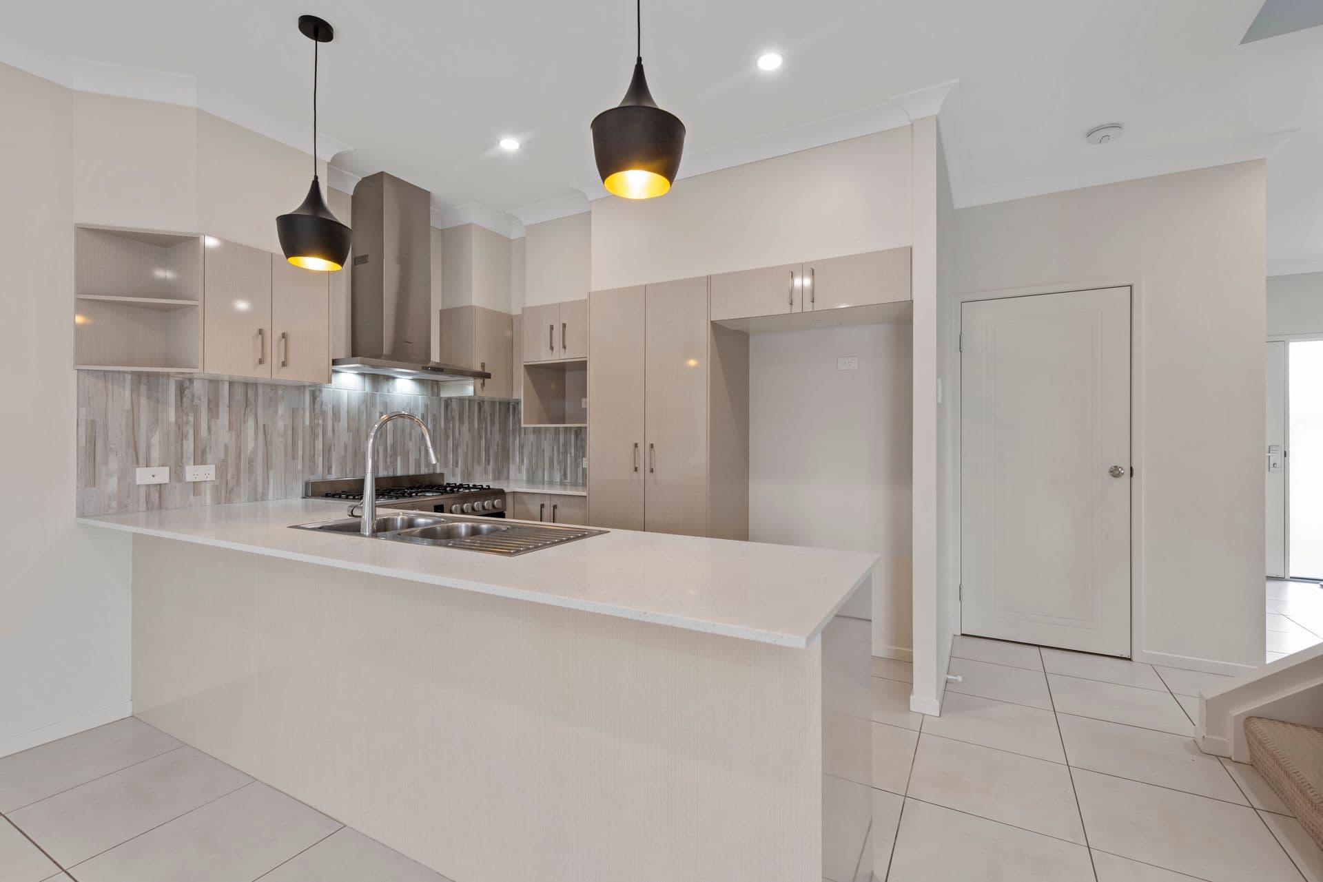 99-101 Landsborough Ave, Scarborough, QLD, 4020, Newport - Thumbnail 3