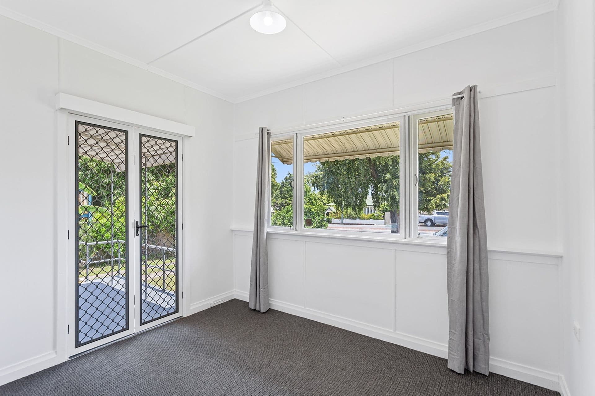 176 Oxley Ave, Woody Point, QLD, 4019, Woody Point - Thumbnail 5