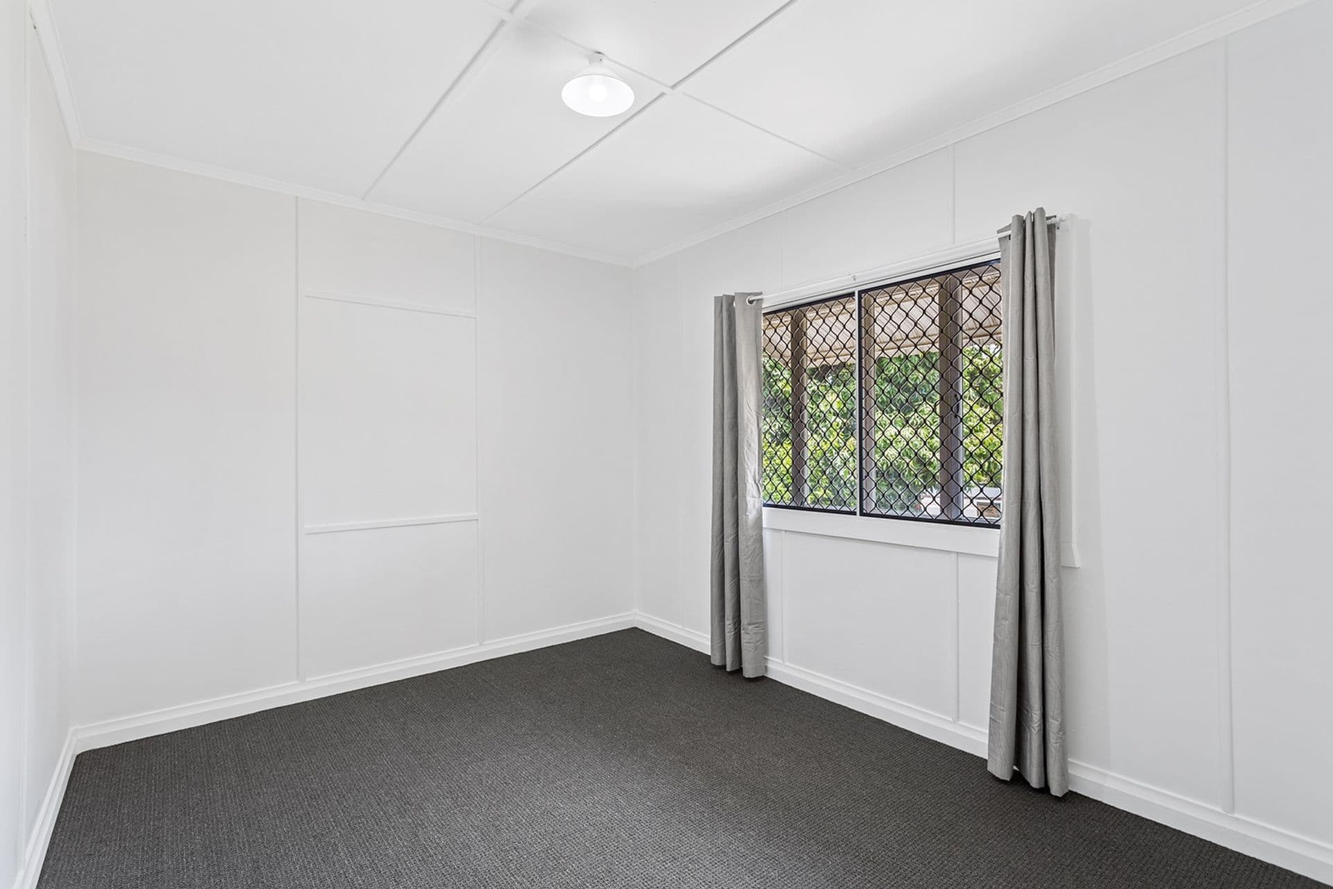 176 Oxley Ave, Woody Point, QLD, 4019, Woody Point - Thumbnail 6