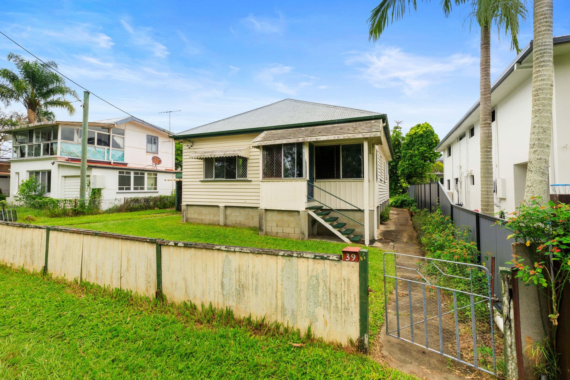39 Captain Cook Parade, Deception Bay, QLD, 4508, Deception Bay - Thumbnail 3