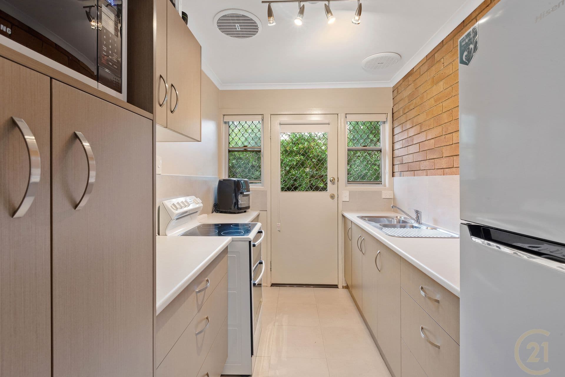 2/500 Oxley Avenue, Redcliffe, QLD, 4020, Redcliffe - Thumbnail 2