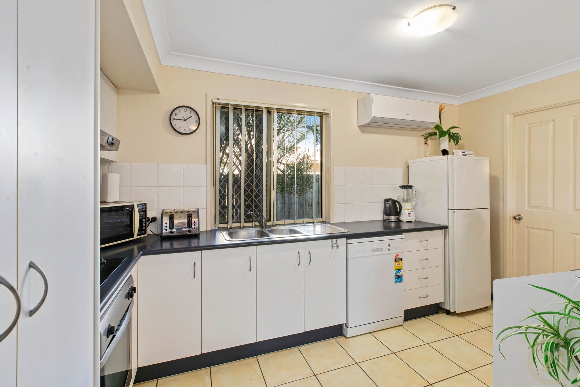 5/12-14 Fleet Drive, Kippa-ring, QLD, 4021, Kippa-Ring - Thumbnail 3