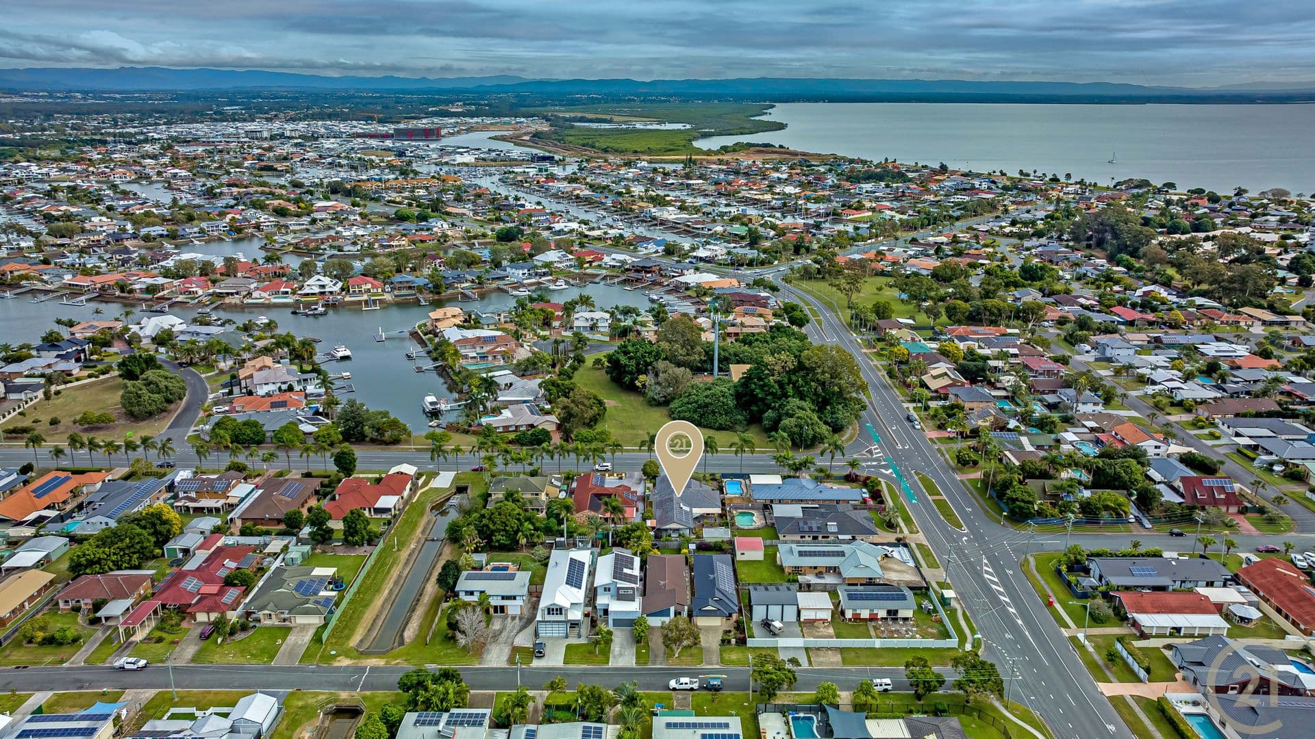 211 Ashmole Road, Newport, QLD, 4020, Scarborough - Thumbnail 2