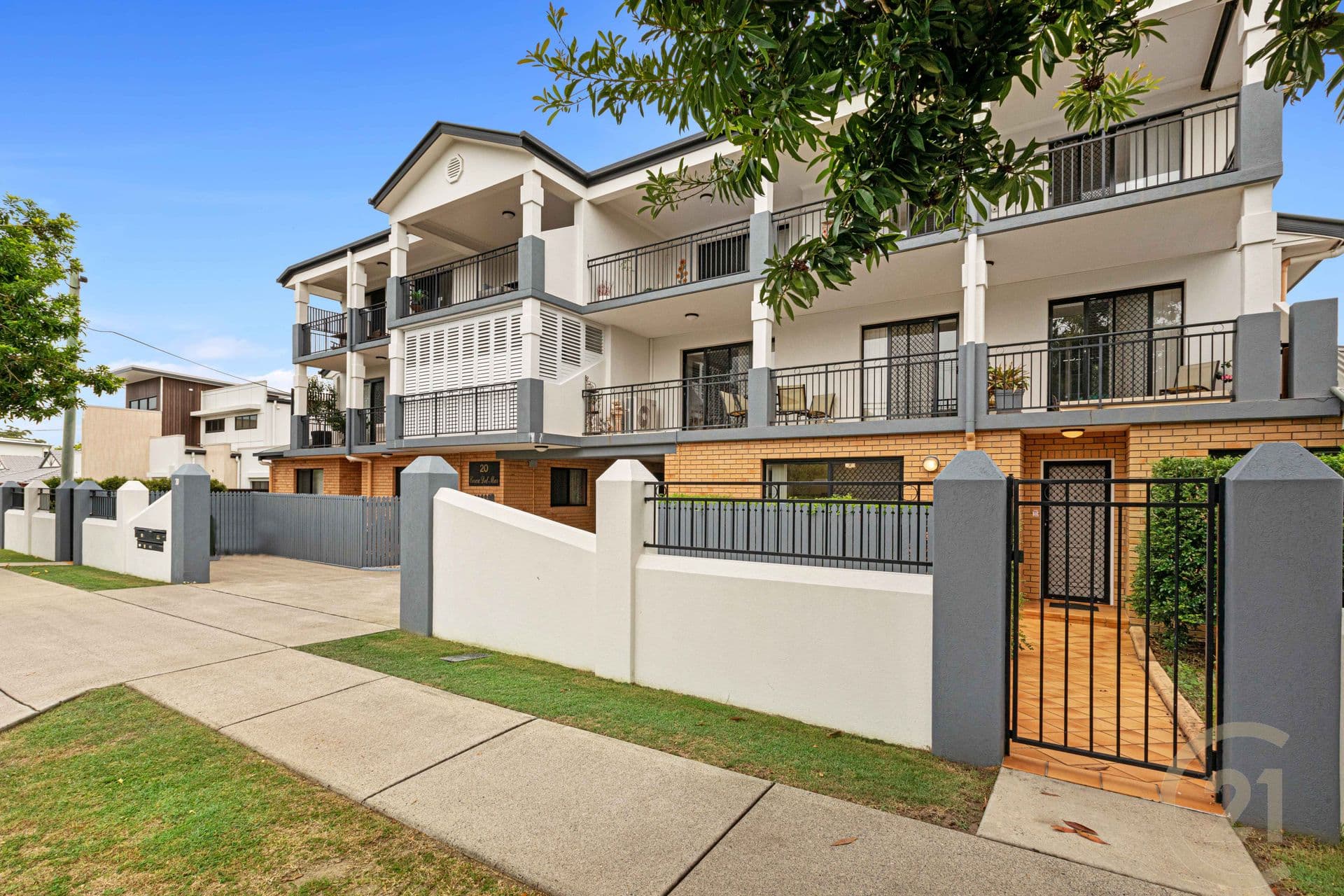 2/18-20 Wyllie Street, Redcliffe, QLD, 4020, Redcliffe - Thumbnail 2