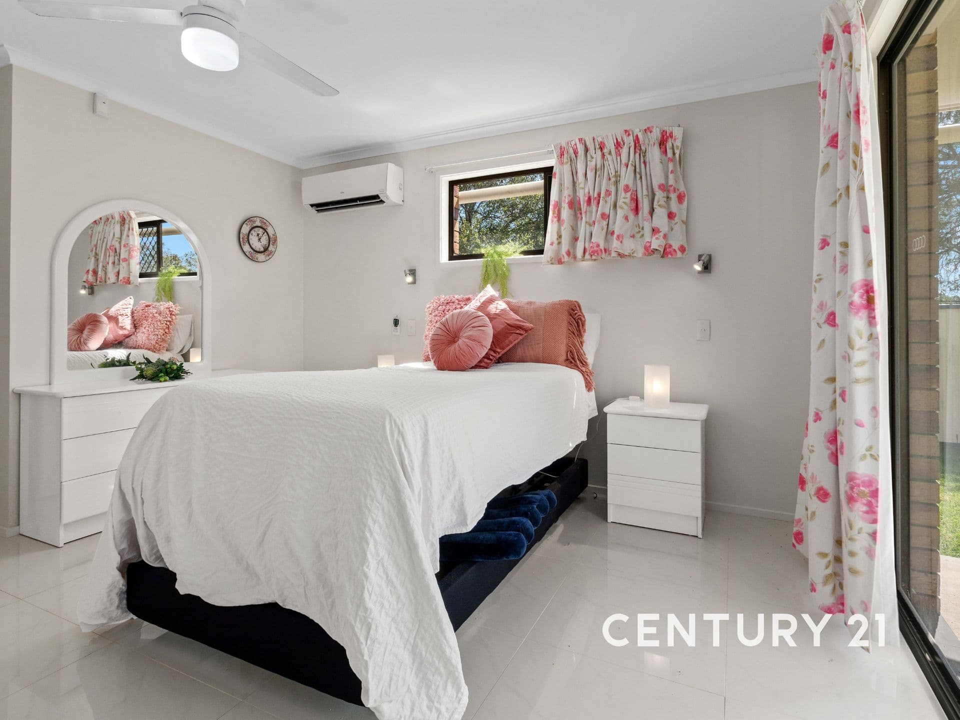 5 Harding Boulevard, Mount Warren Park, QLD, 4207, Mount Warren Park - Thumbnail 5