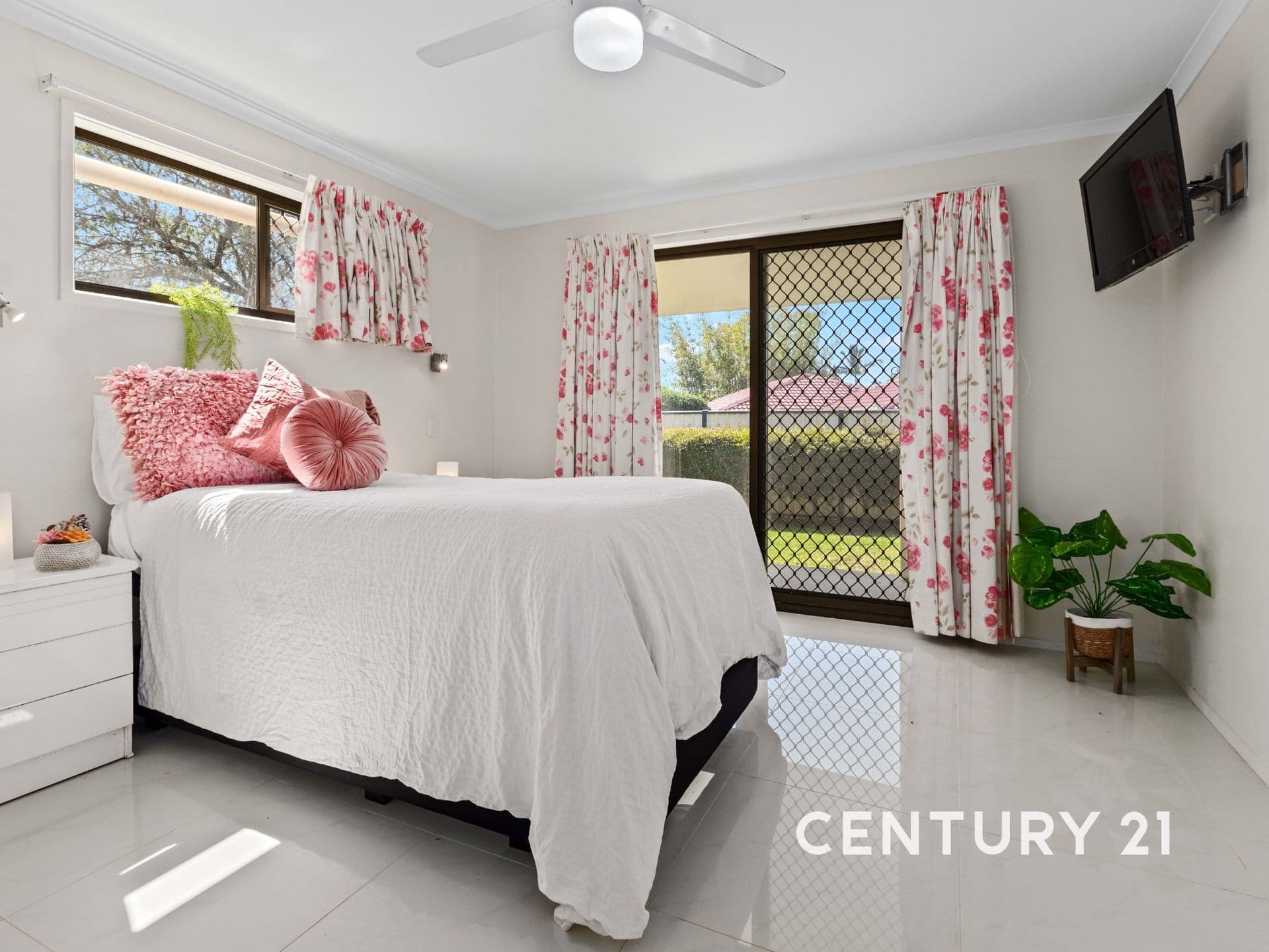 5 Harding Boulevard, Mount Warren Park, QLD, 4207, Mount Warren Park - Thumbnail 7