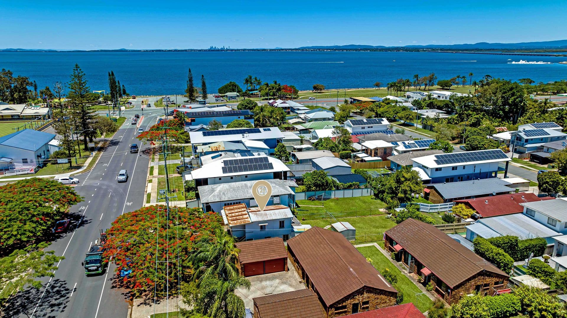 21 Victoria Avenue, Woody Point, QLD, 4019, Woody Point - Thumbnail 4