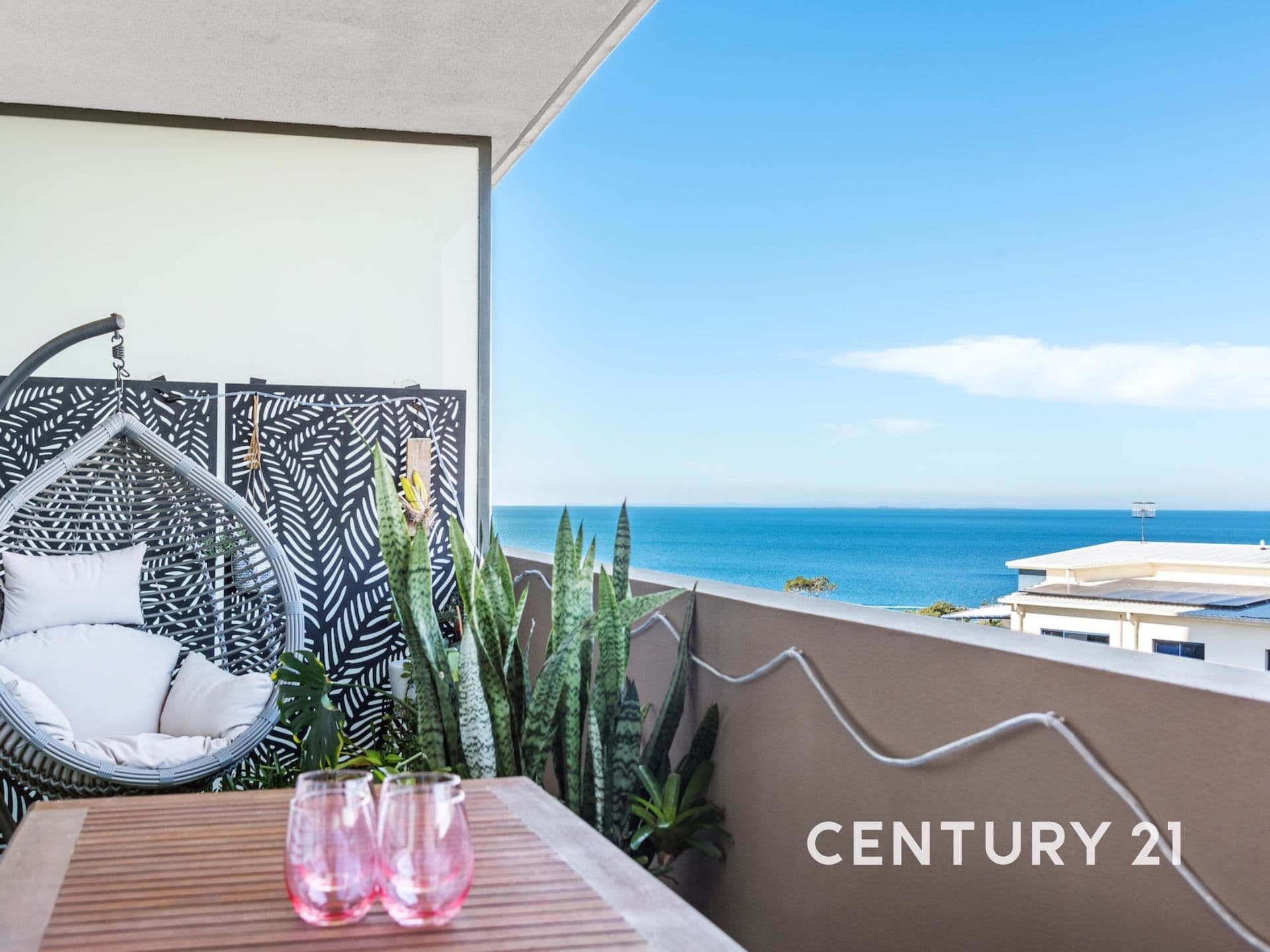 506/99 Marine Parade, Redcliffe, QLD, 4020, Redcliffe - Thumbnail 2