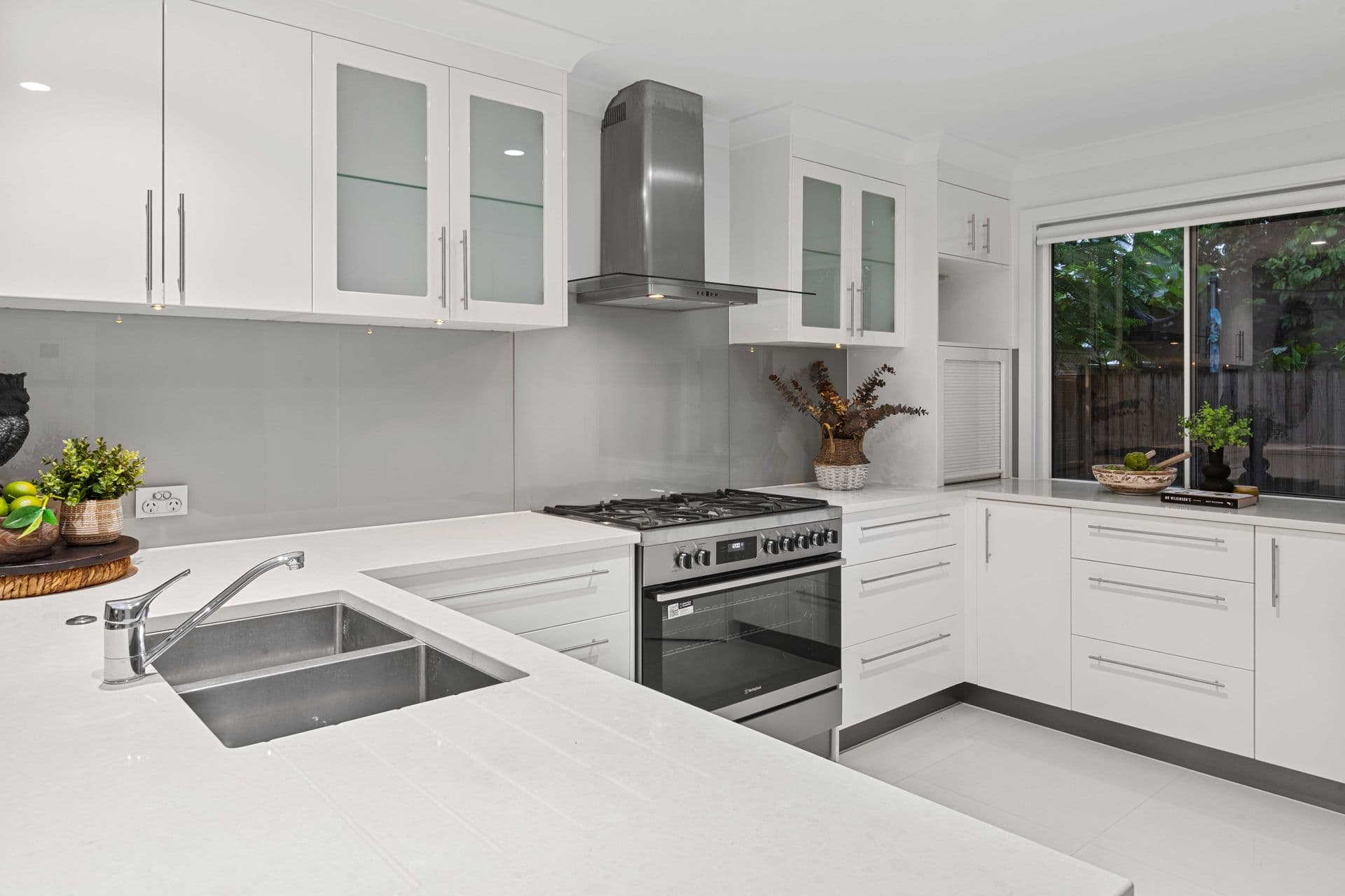 4/396 Scarborough Road, Scarborough, QLD, 4020, Scarborough - Thumbnail 3