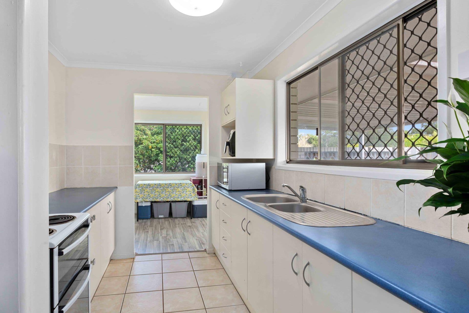 16 Hodges Street, Redcliffe, QLD, 4020, Redcliffe - Thumbnail 4