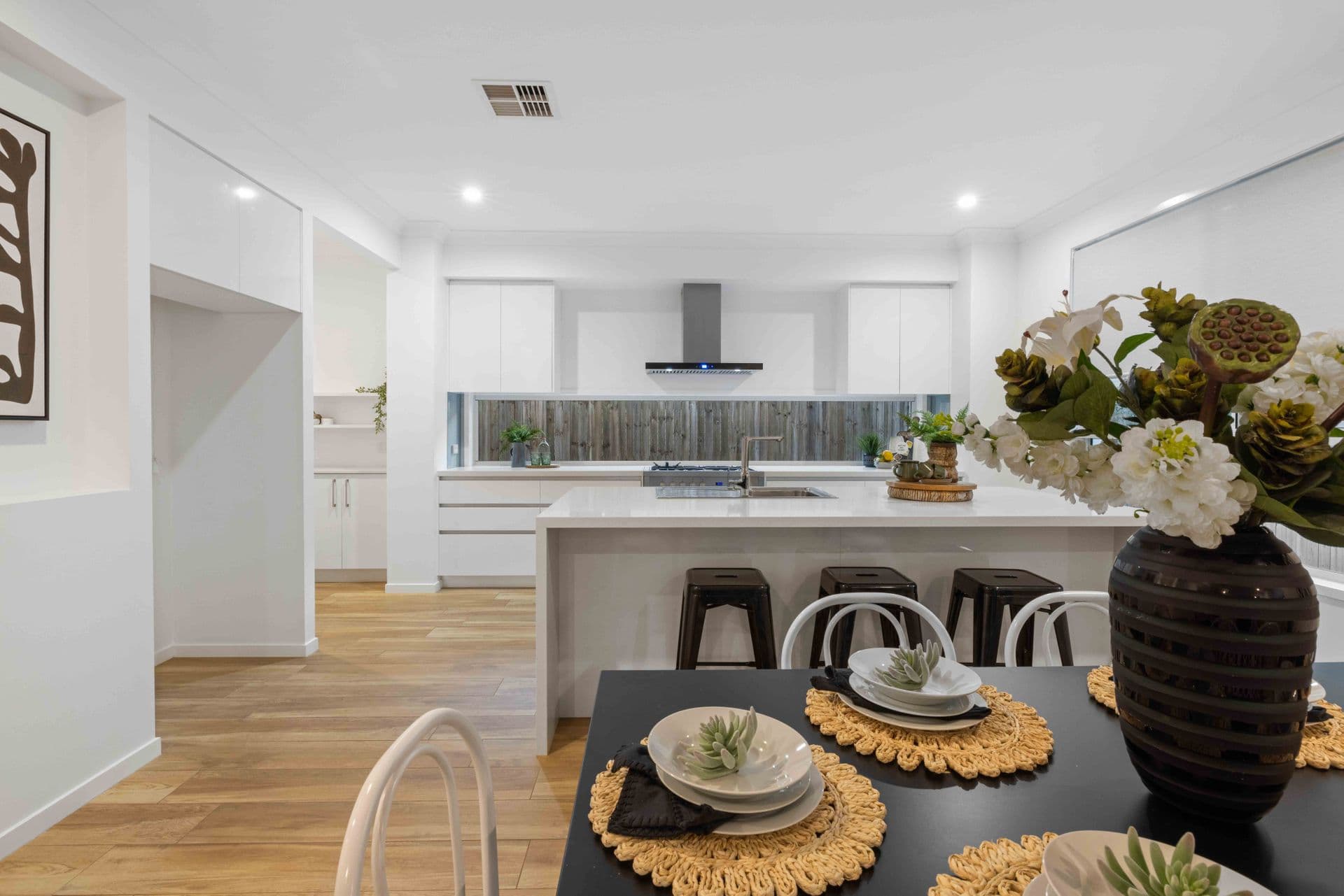 20 Herbert Street, Scarborough, QLD, 4020, Scarborough - Thumbnail 2