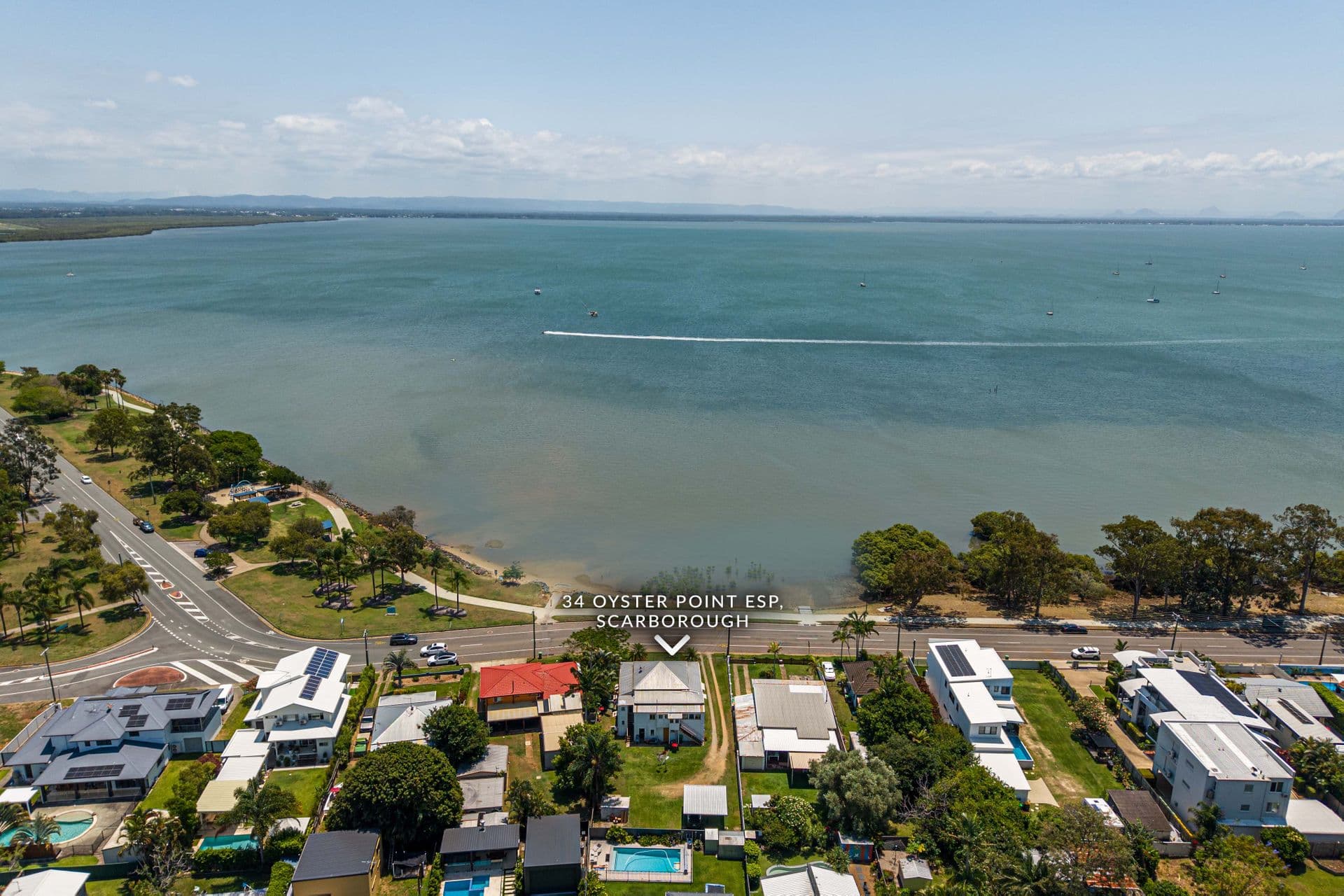 34 Oyster Point Esplanade, Scarborough, QLD, 4020, Scarborough - Thumbnail 3