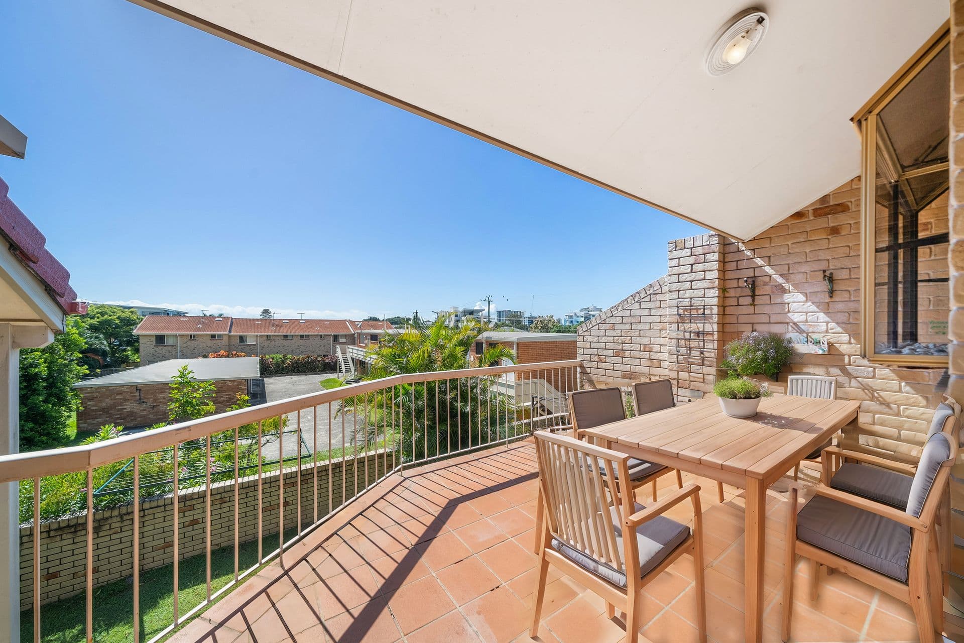 5/18 Meredith Street, Redcliffe, QLD, 4020, Redcliffe - Thumbnail 2