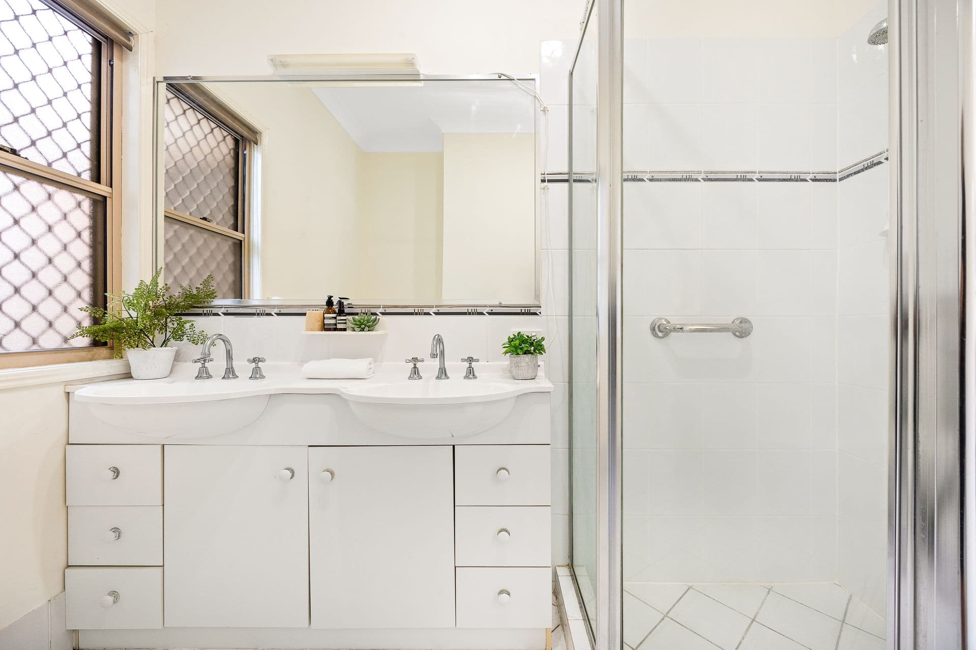 4 Kristen Court, Redcliffe, QLD, 4020, Redcliffe - Thumbnail 8