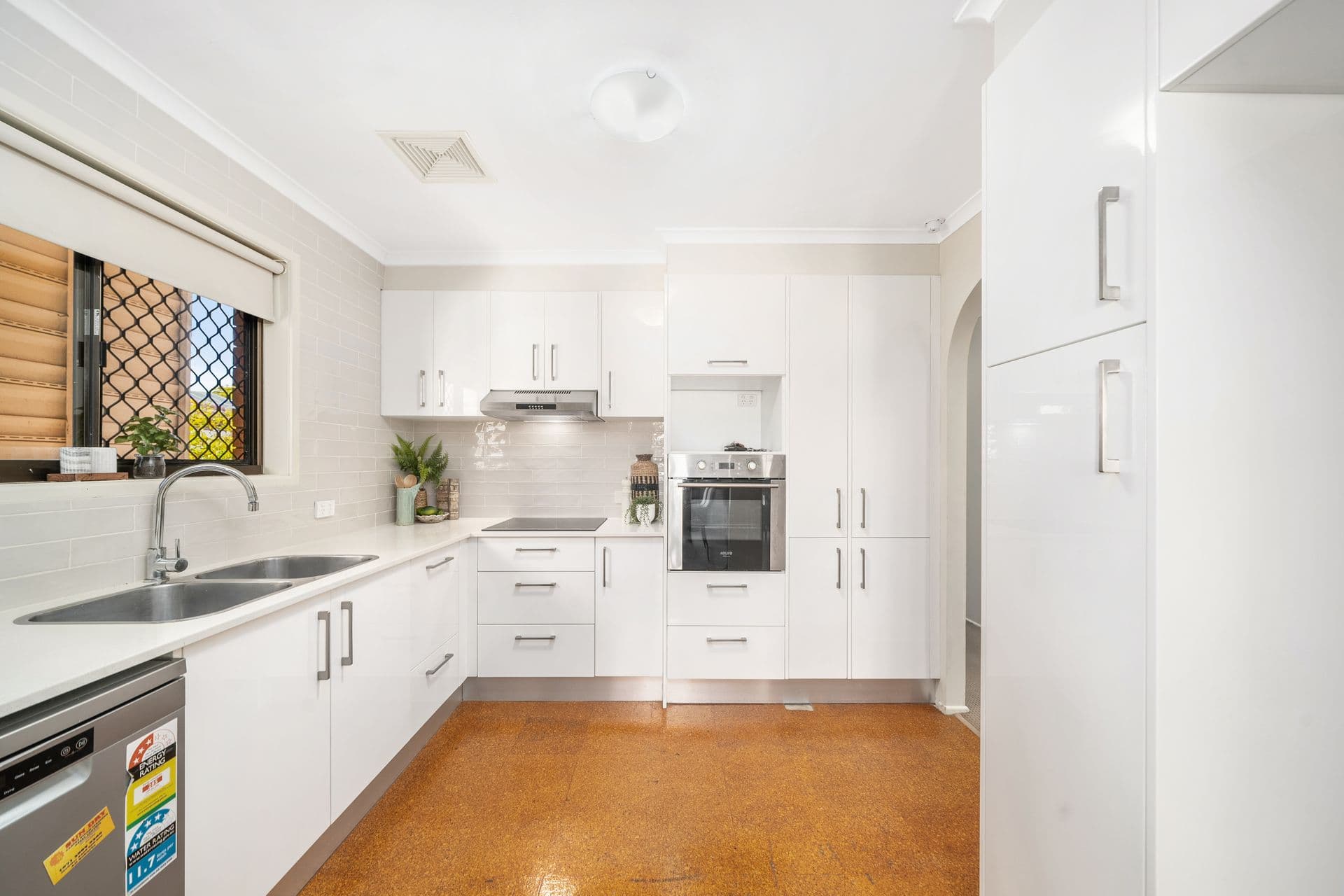 112 King Street, Woody Point, QLD, 4019, Margate - Thumbnail 3
