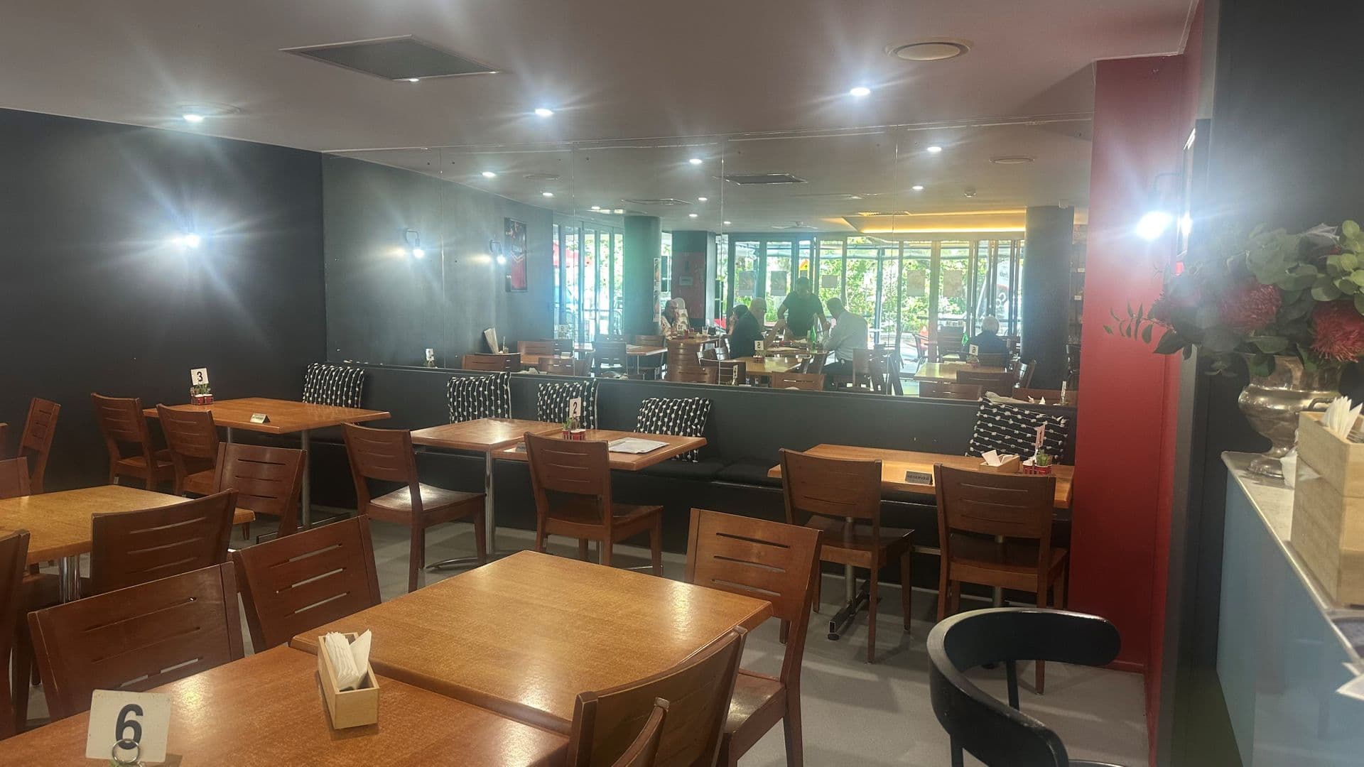 Shop 1/89 Landsborough Avenue, Scarborough, QLD, 4020, Scarborough - Thumbnail 6