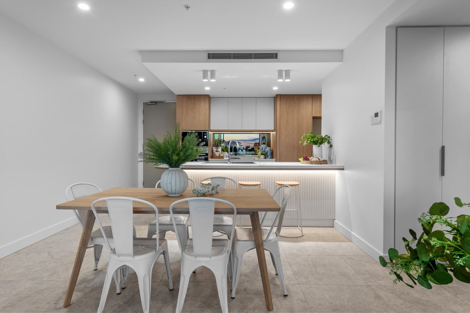 308/77-85 Landsborough Avenue, Scarborough, QLD, 4020, Scarborough - Thumbnail 2